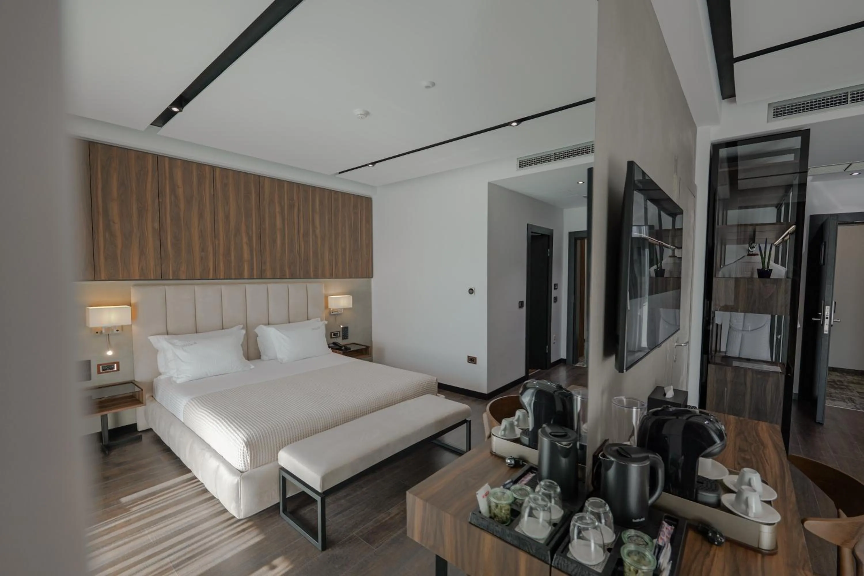 Bed in Hotel Uji Ftohte Tepelene