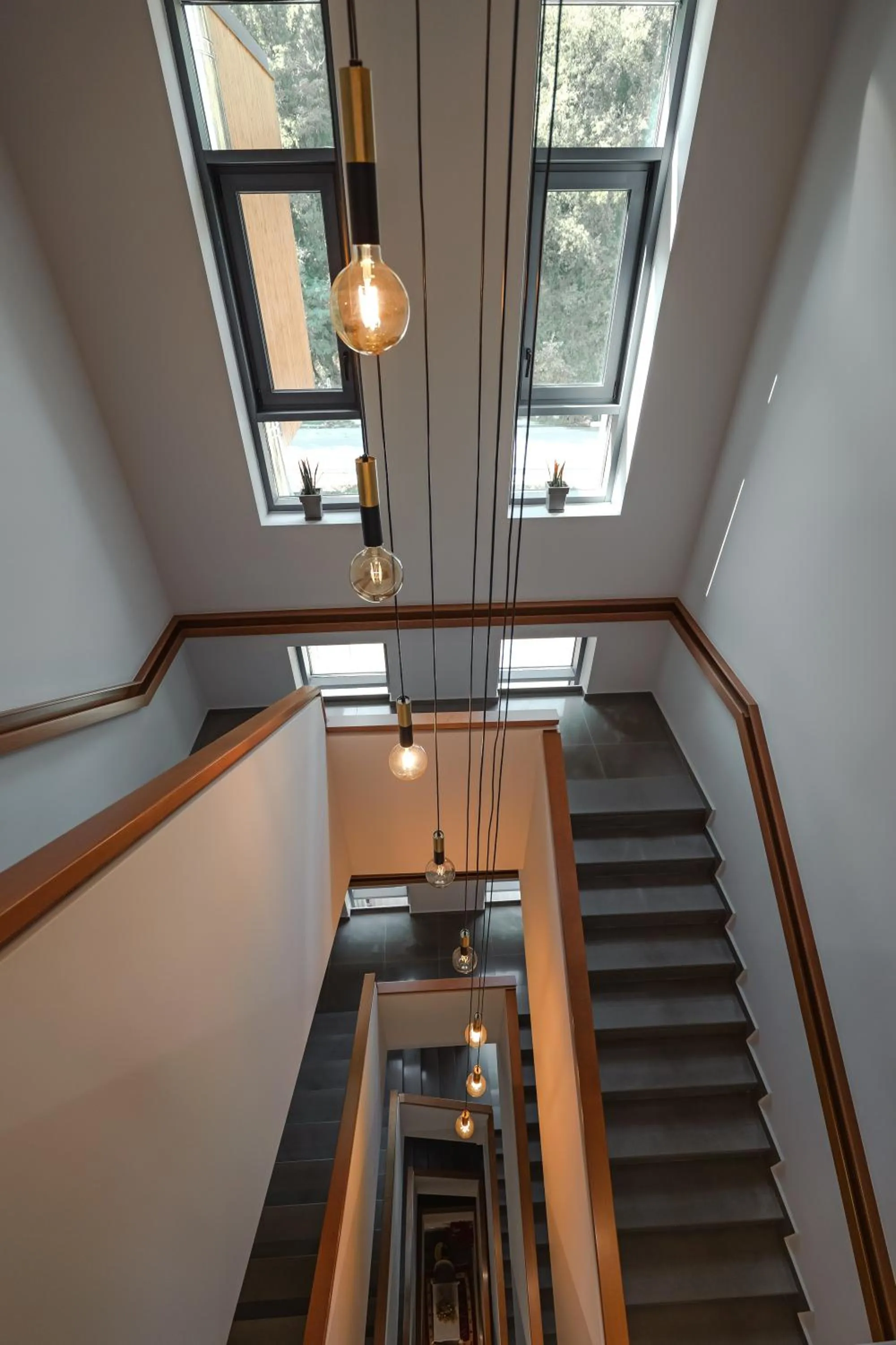 Property building in Hotel Uji Ftohte Tepelene