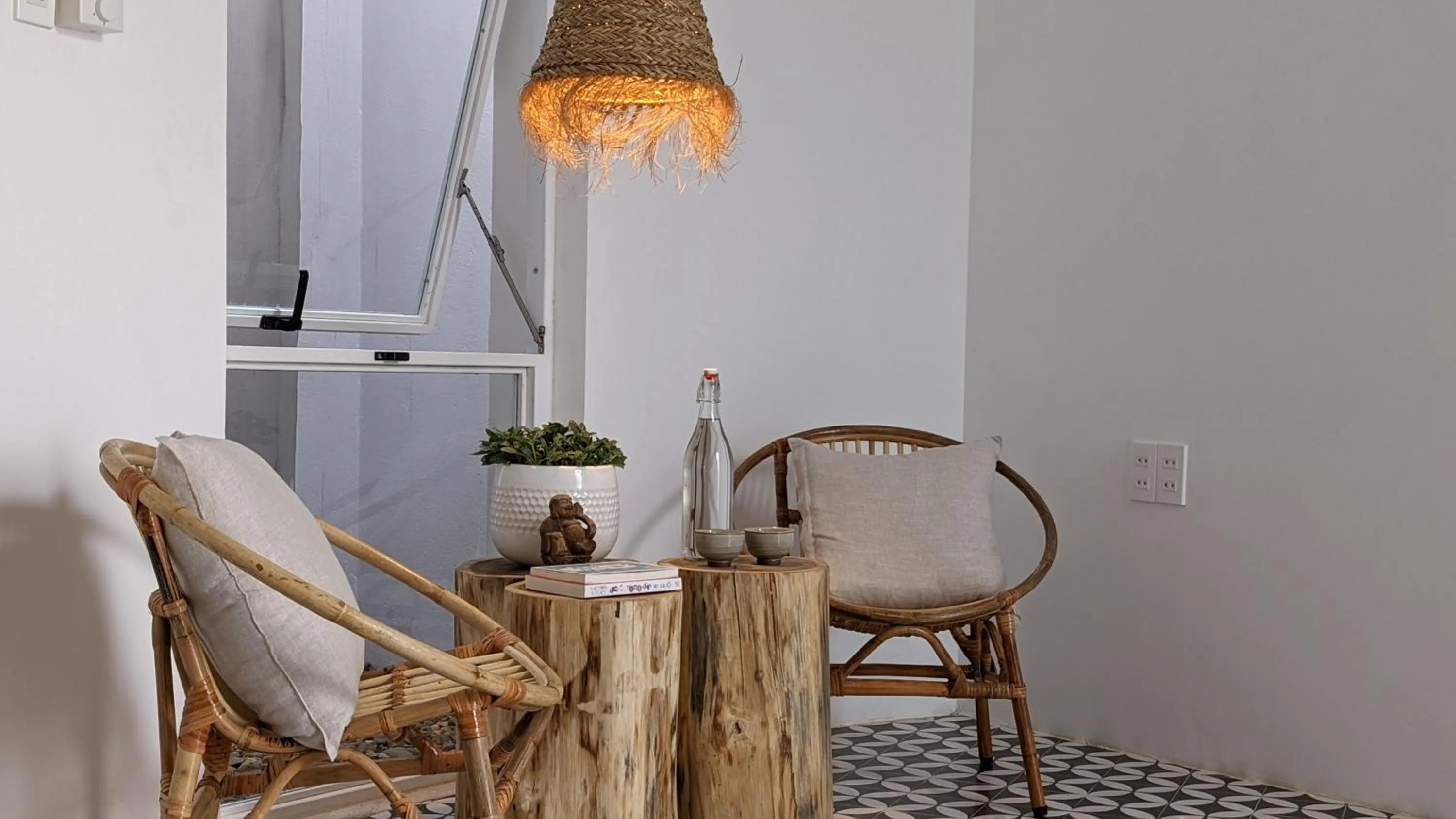 Seating area in Metta Homestay Hue