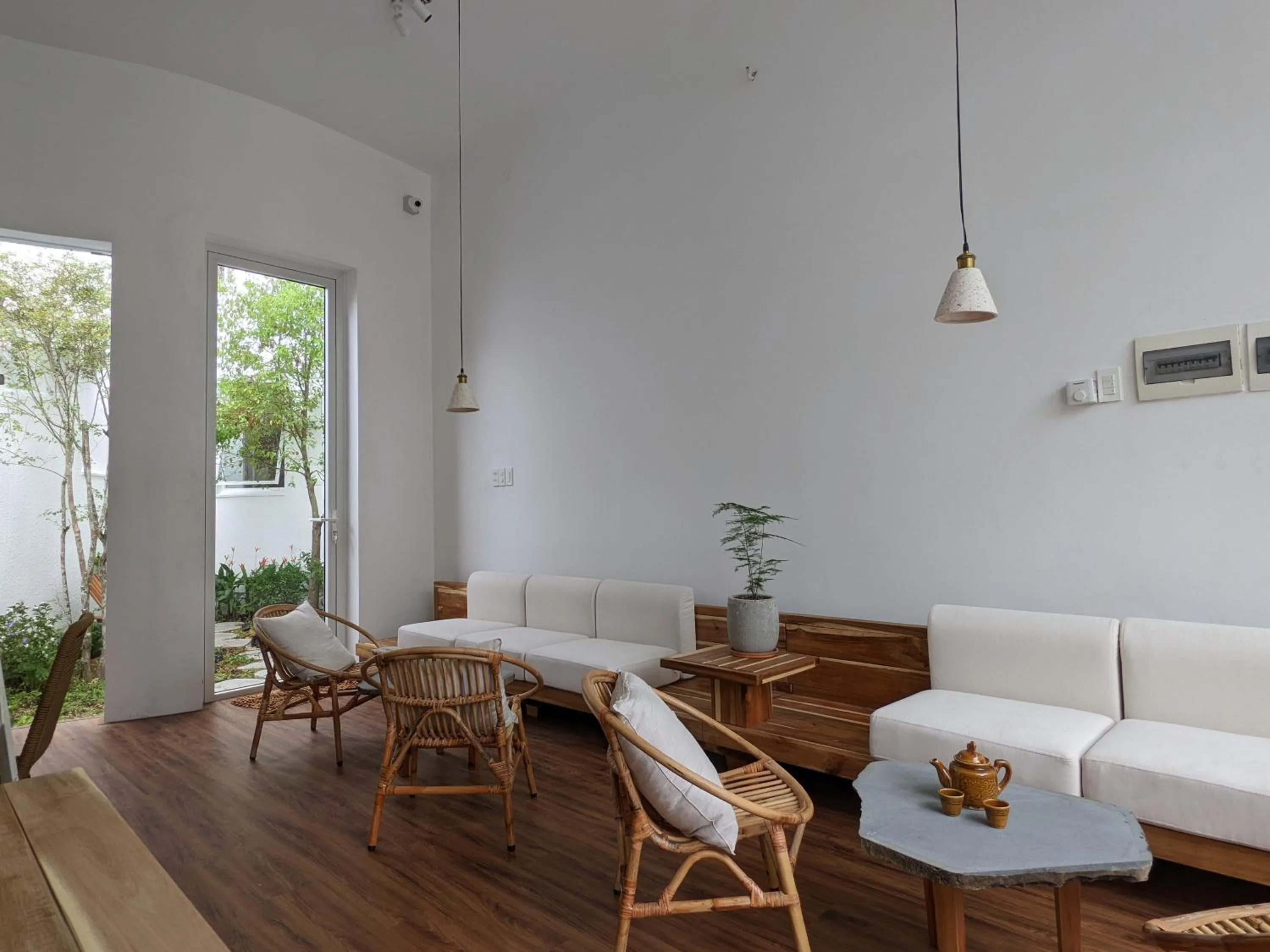 Living room in Metta Homestay Hue
