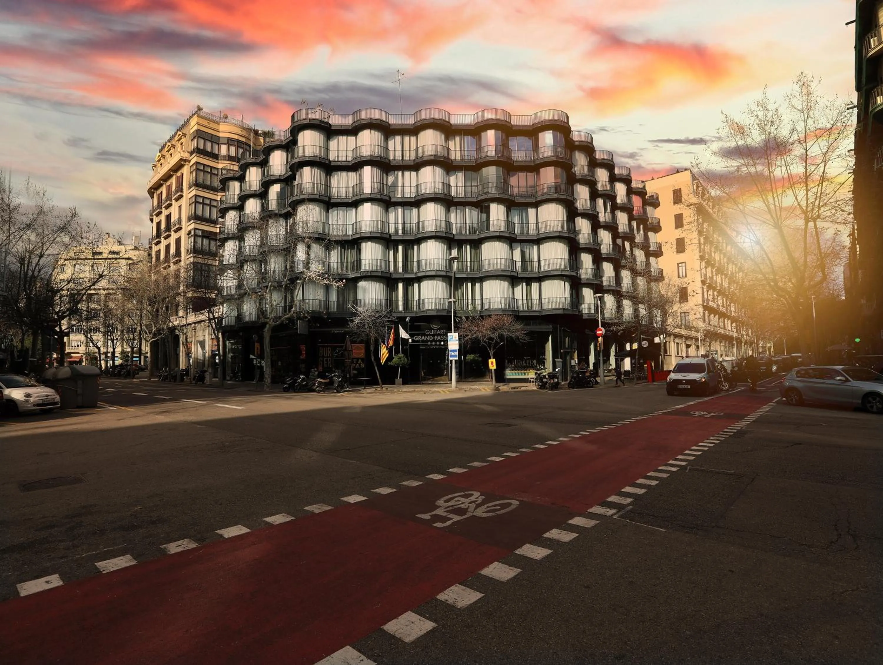 Property building in Guitart Grand Passage