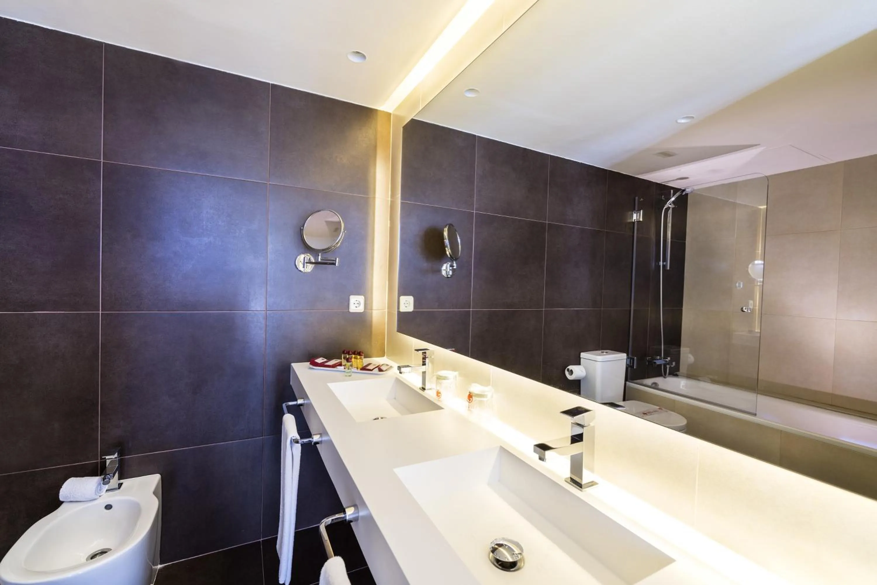 Bathroom in Guitart Grand Passage