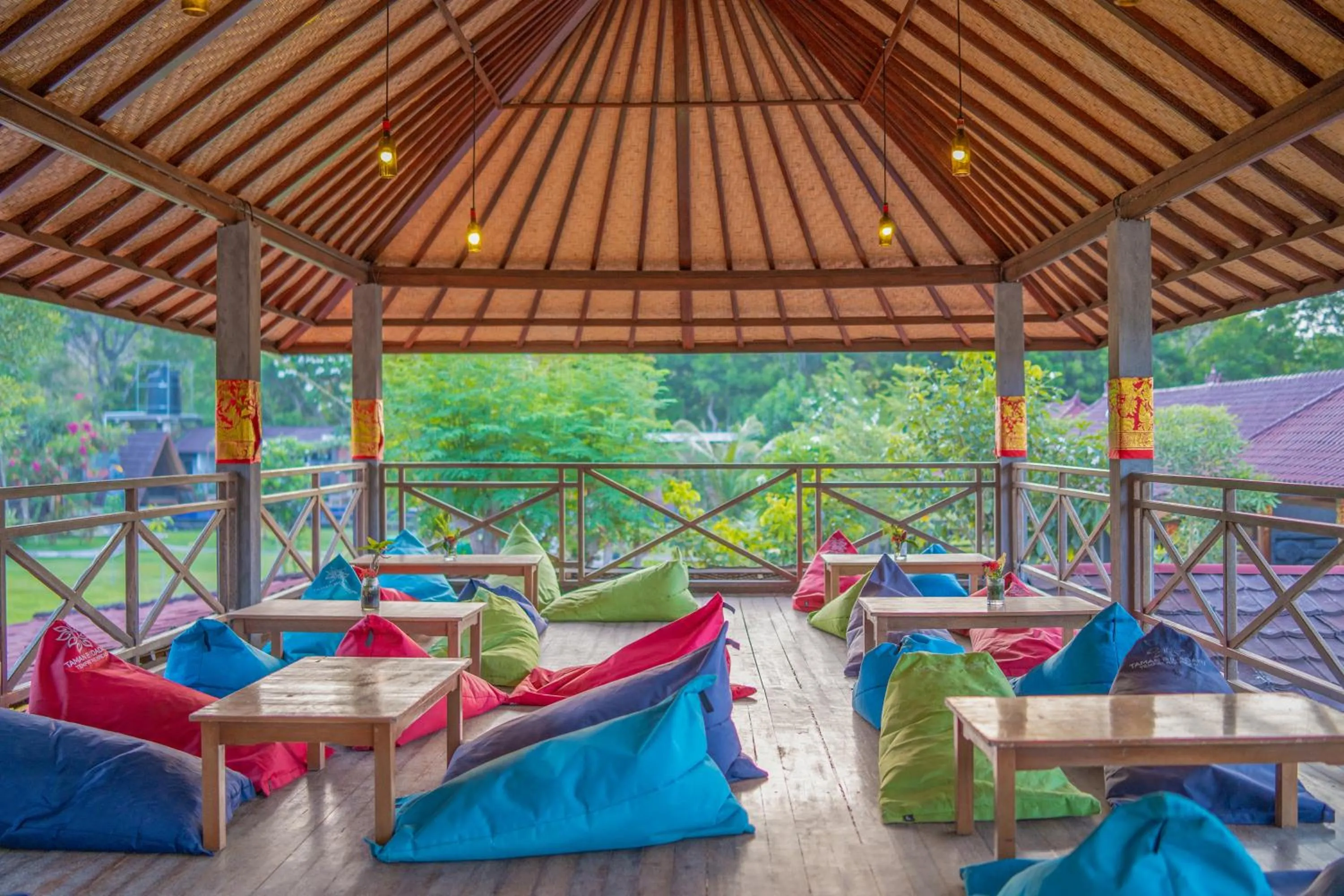 Restaurant/places to eat in Taman Bidadari Eco Wellness