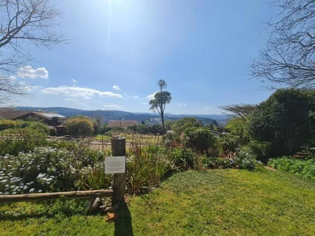 Facade/entrance in A Bird Cage Stay & Cottage