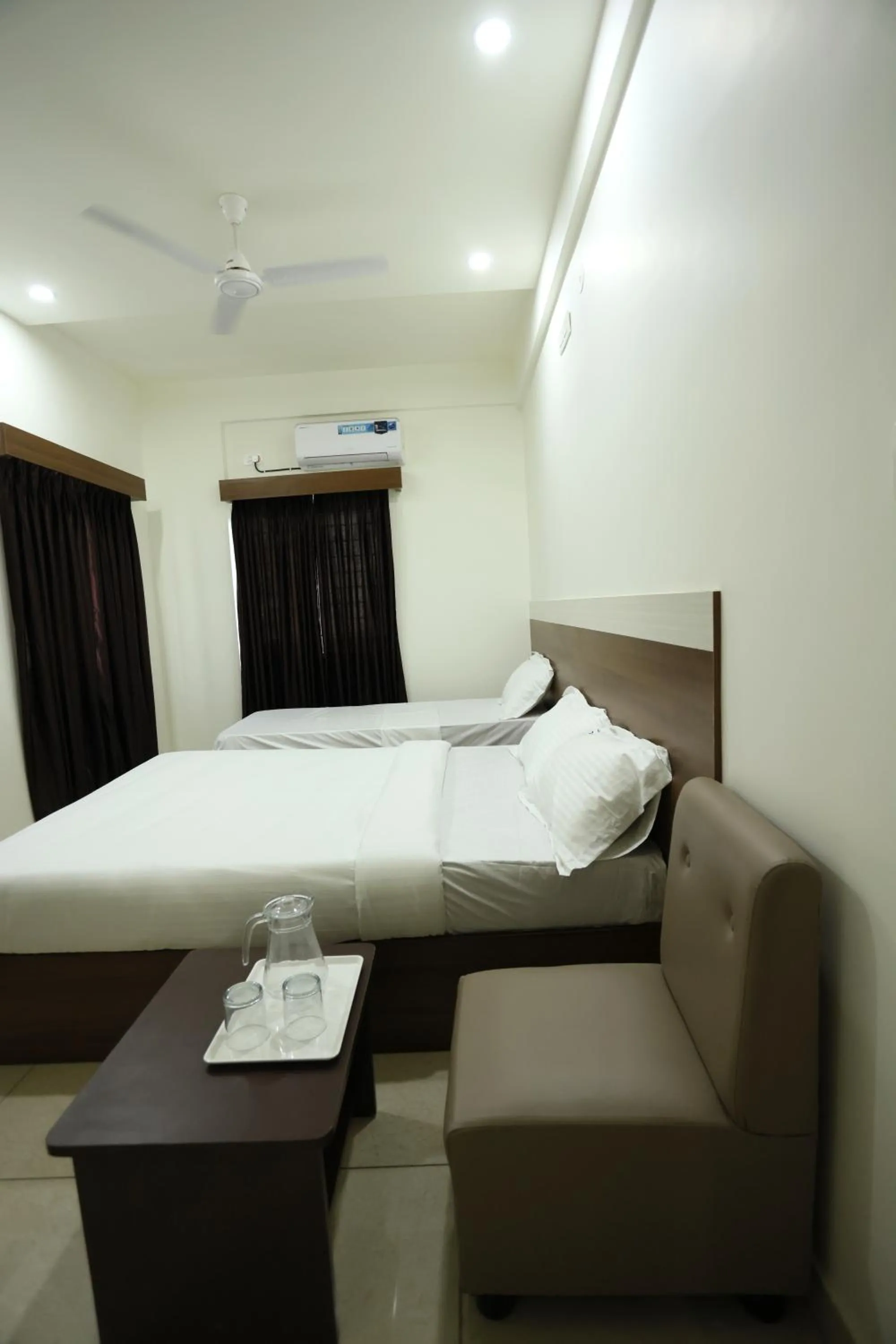 Bedroom, Bed in Hotel Sigma Suites