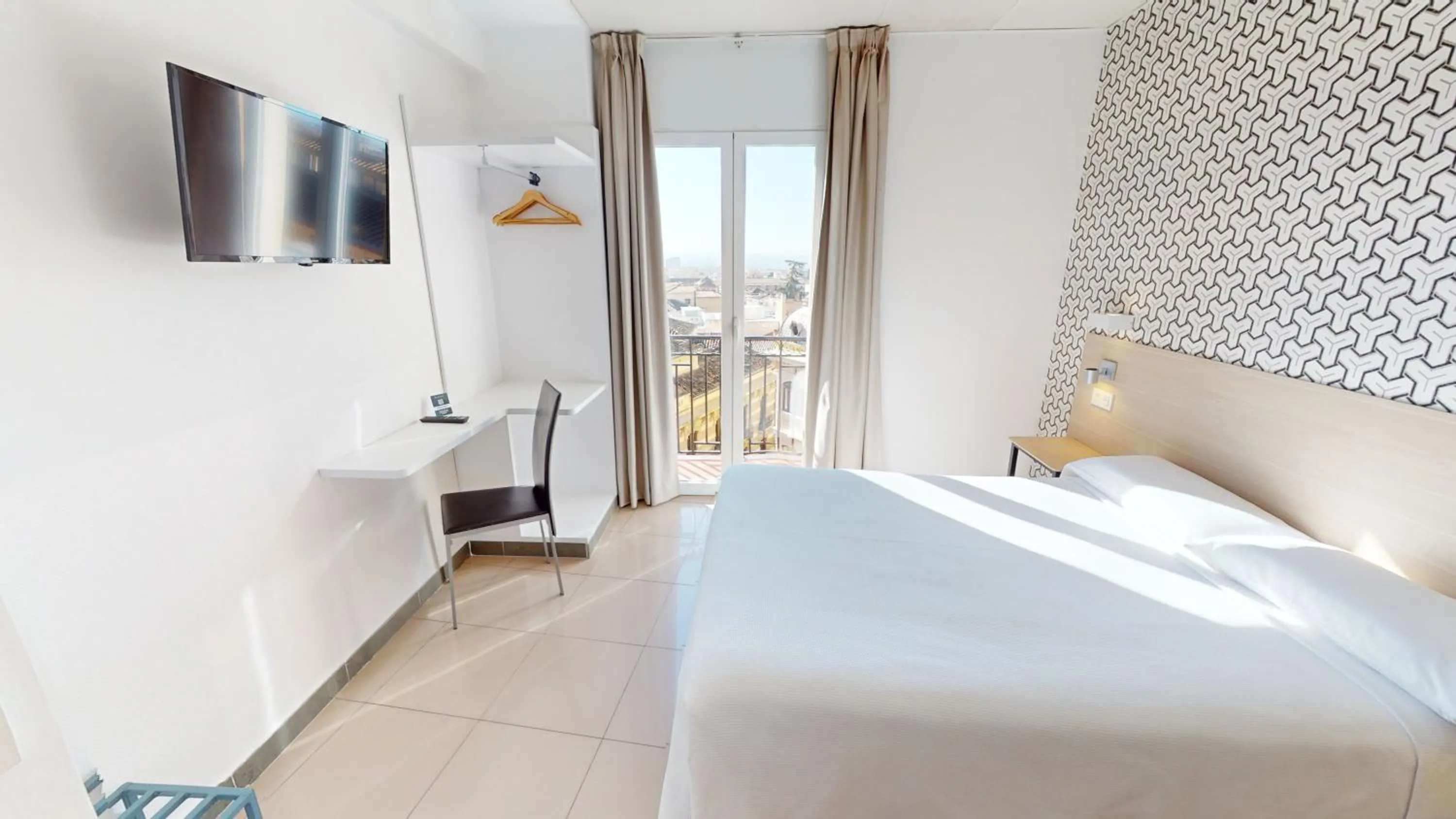 Other, Bed in Atenas Granada