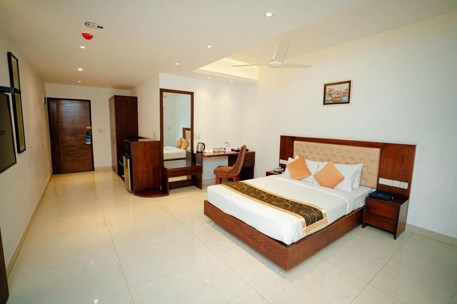 Bed in Royal Raj Hotel