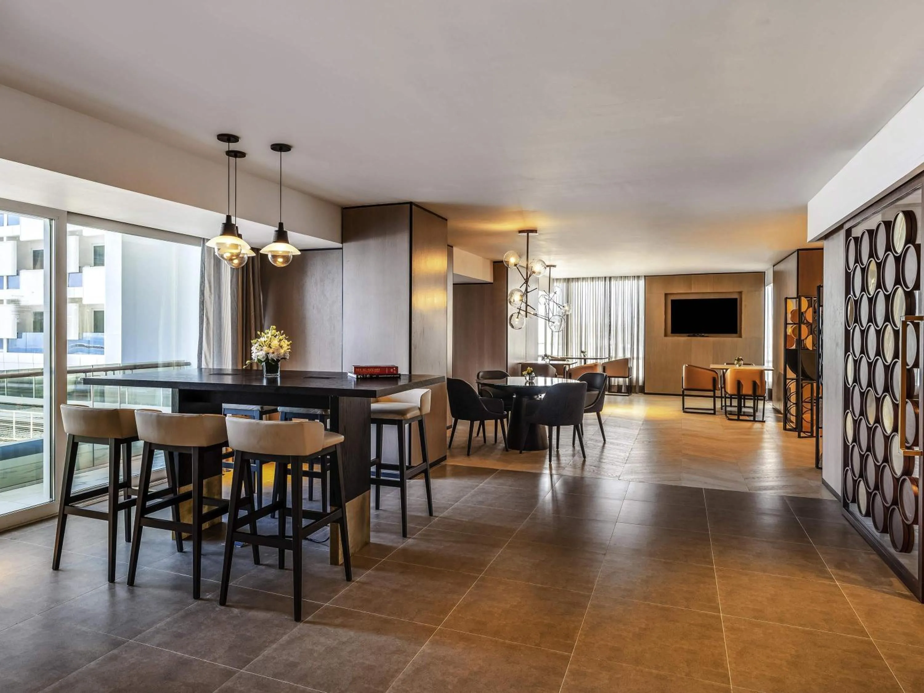 Lounge or bar in Rixos Gulf Hotel Doha