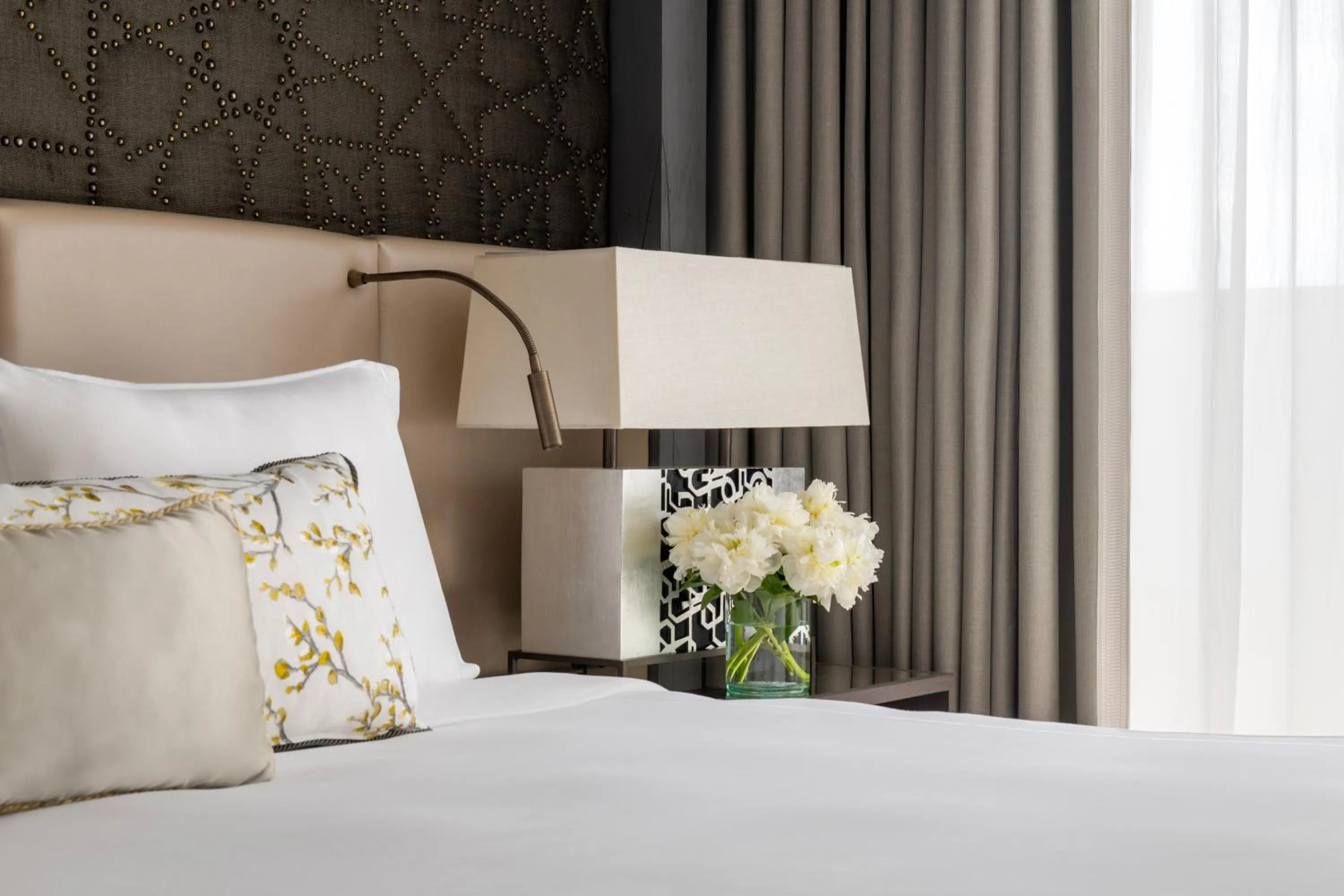 Bed in Fairmont Tazi Palace Tangier