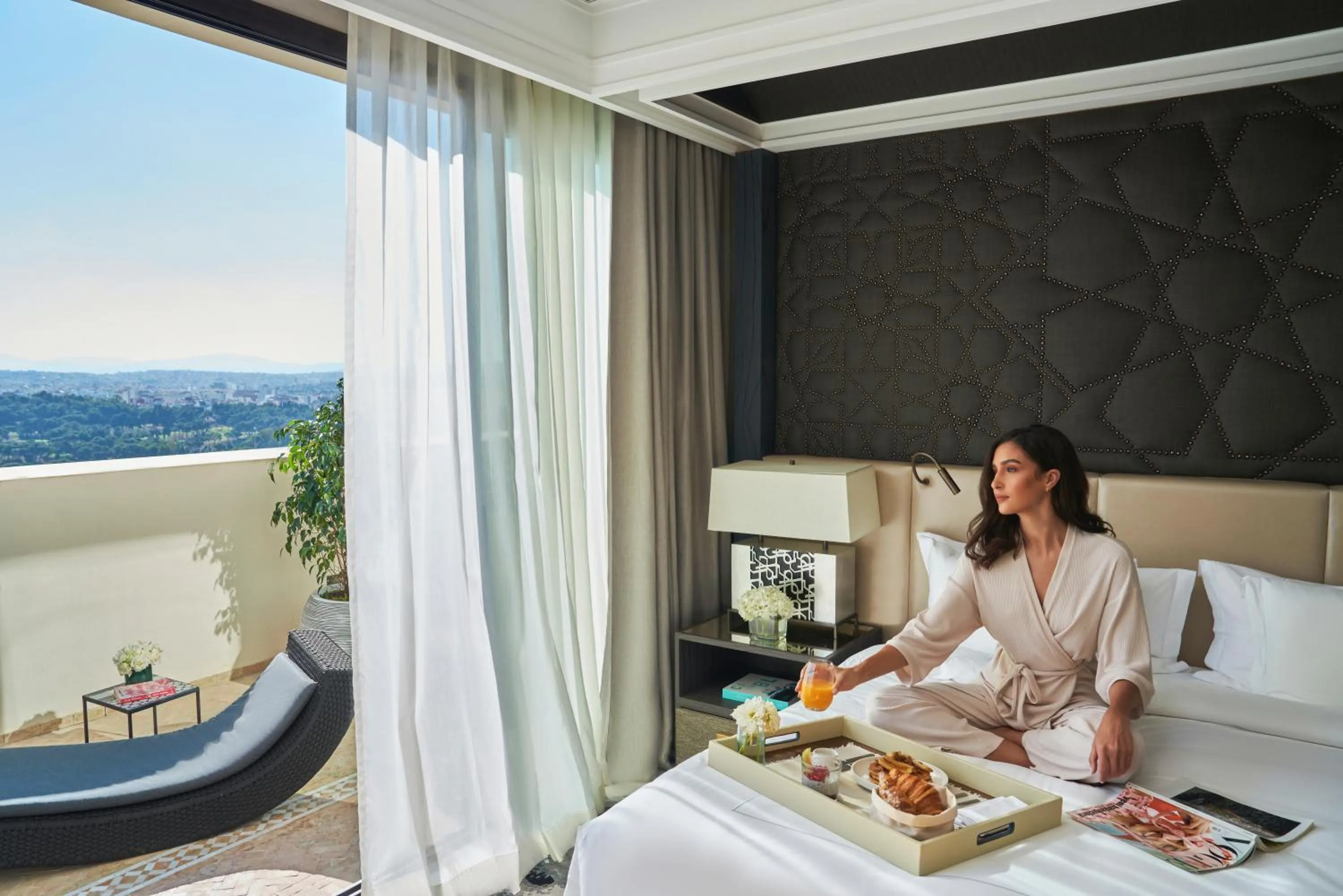 Bed in Fairmont Tazi Palace Tangier