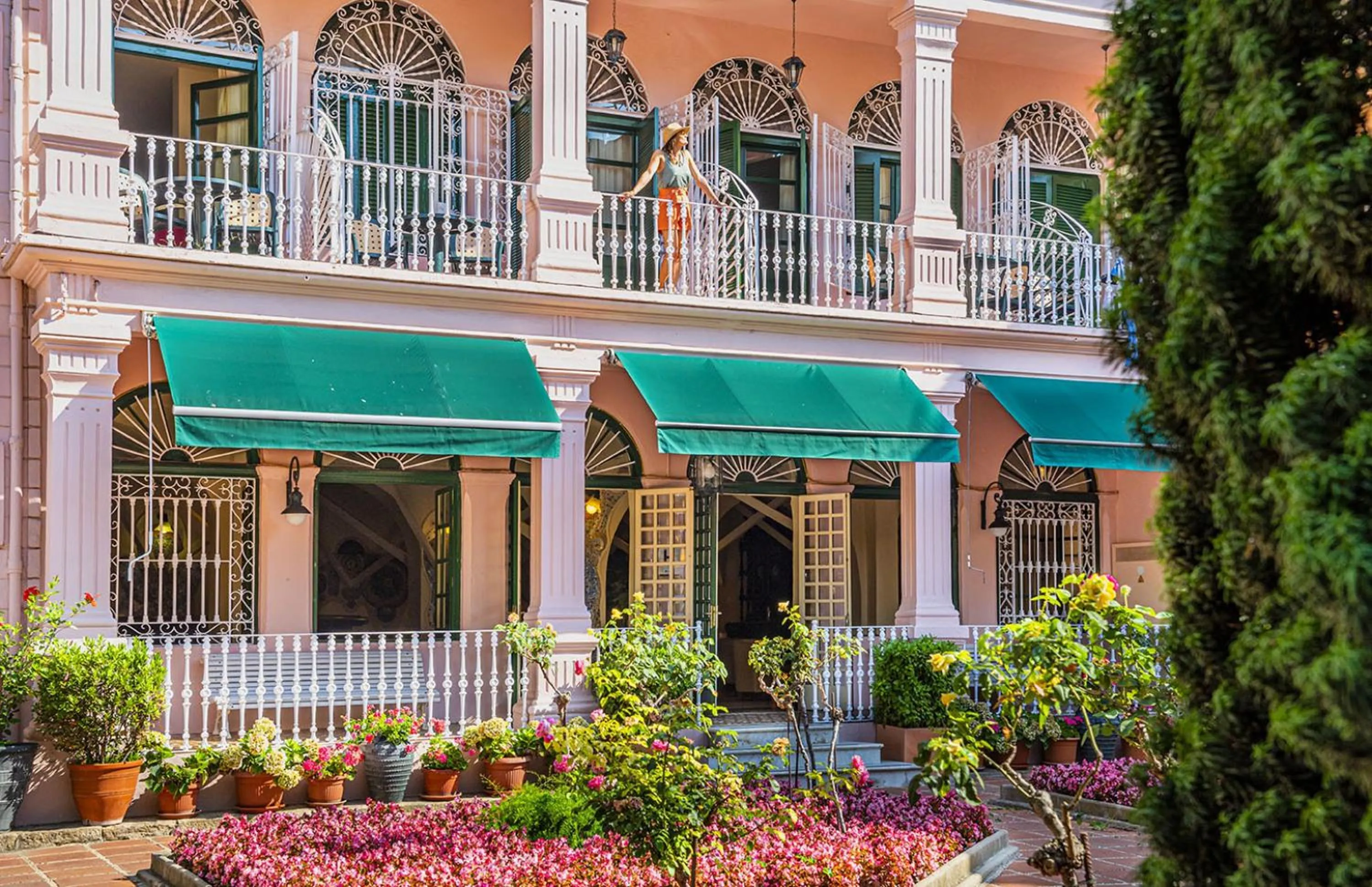 Garden view in Hotel Guitart Rosa - Adults Only