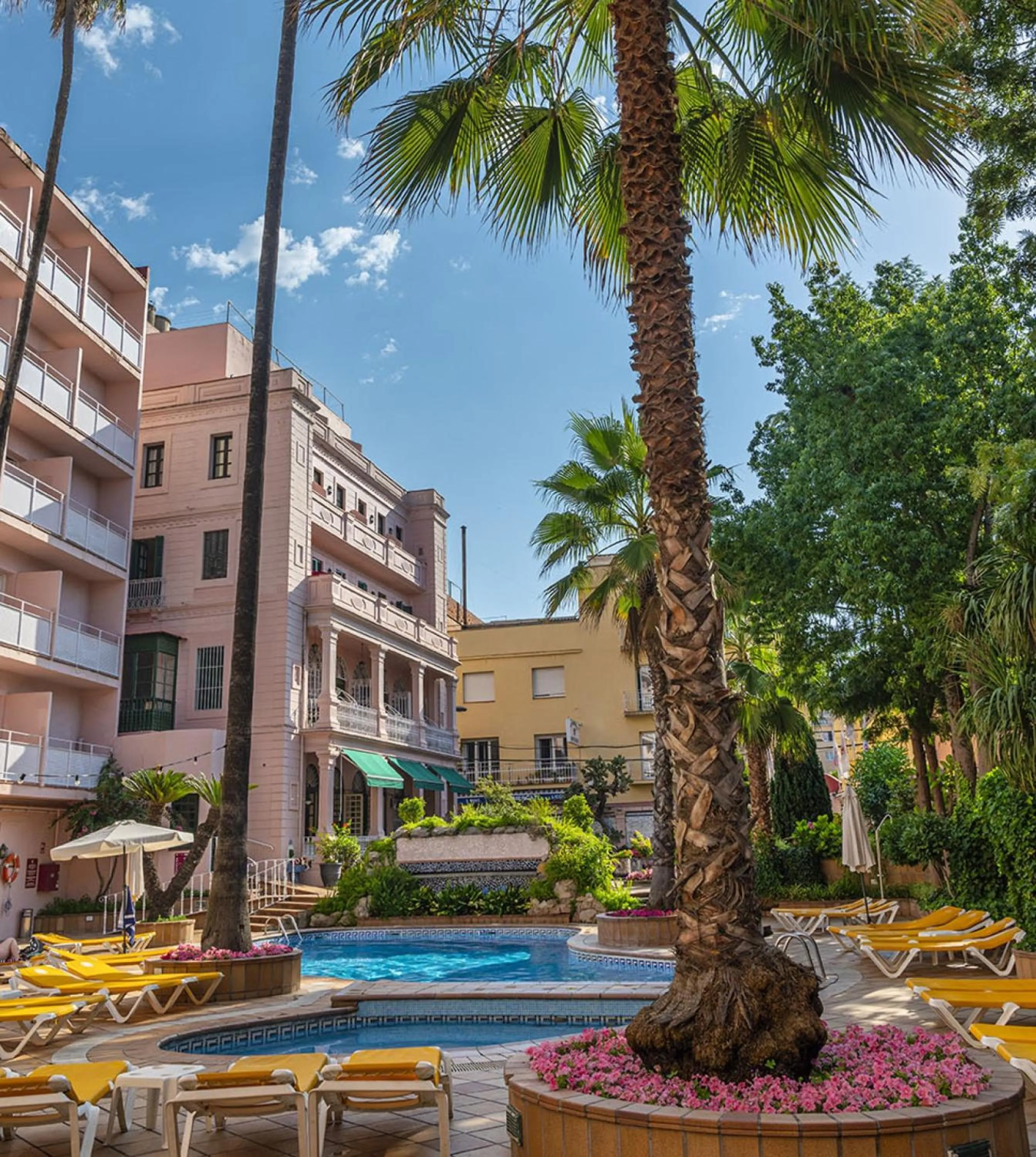 Property building in Hotel Guitart Rosa - Adults Only