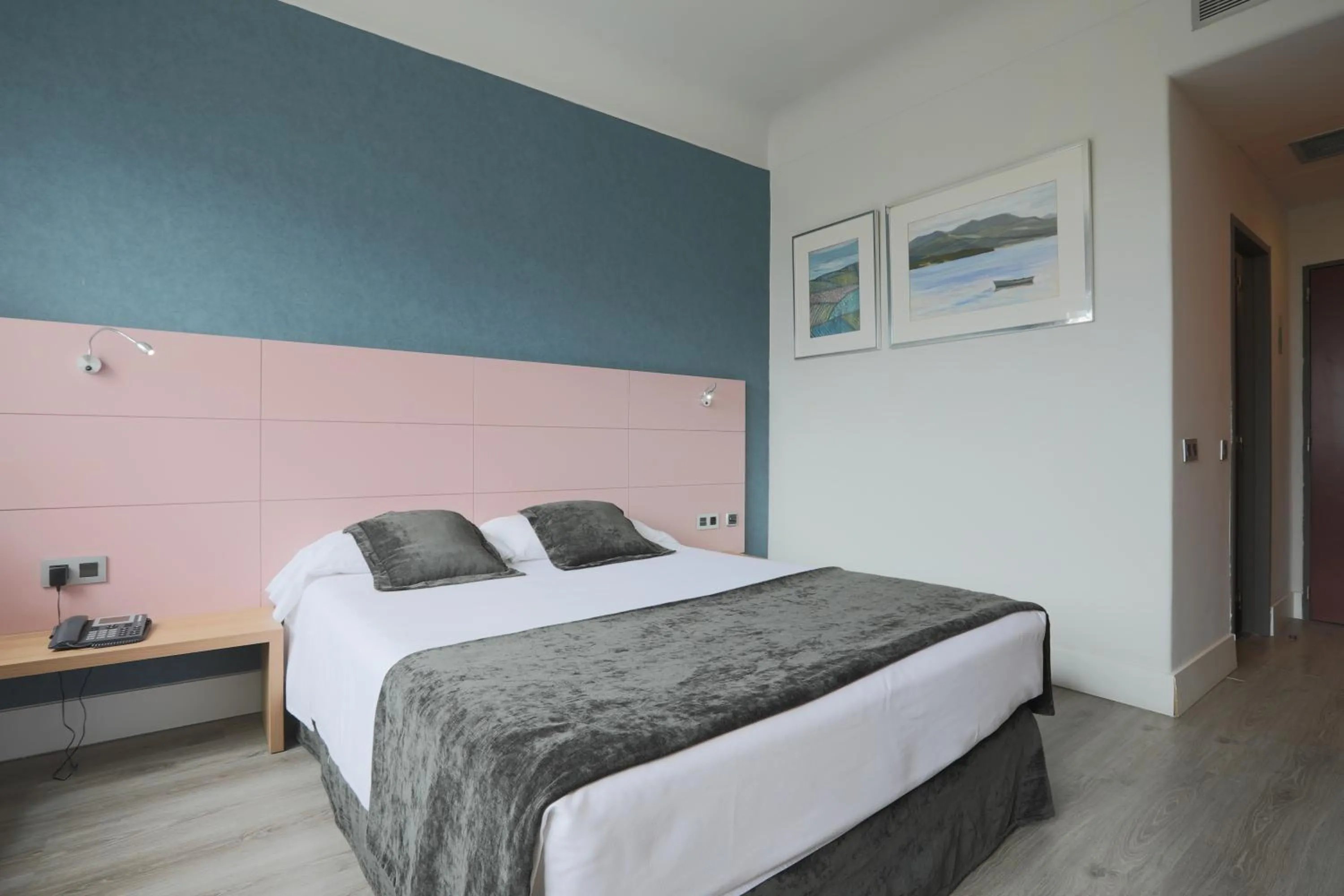 Bed in Hotel Chamartin The One