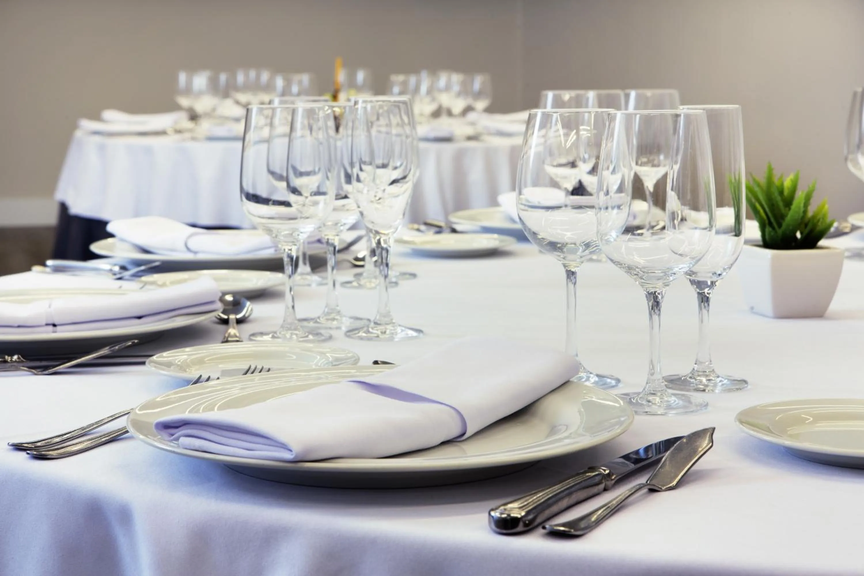 Restaurant/places to eat in Hotel Chamartin The One