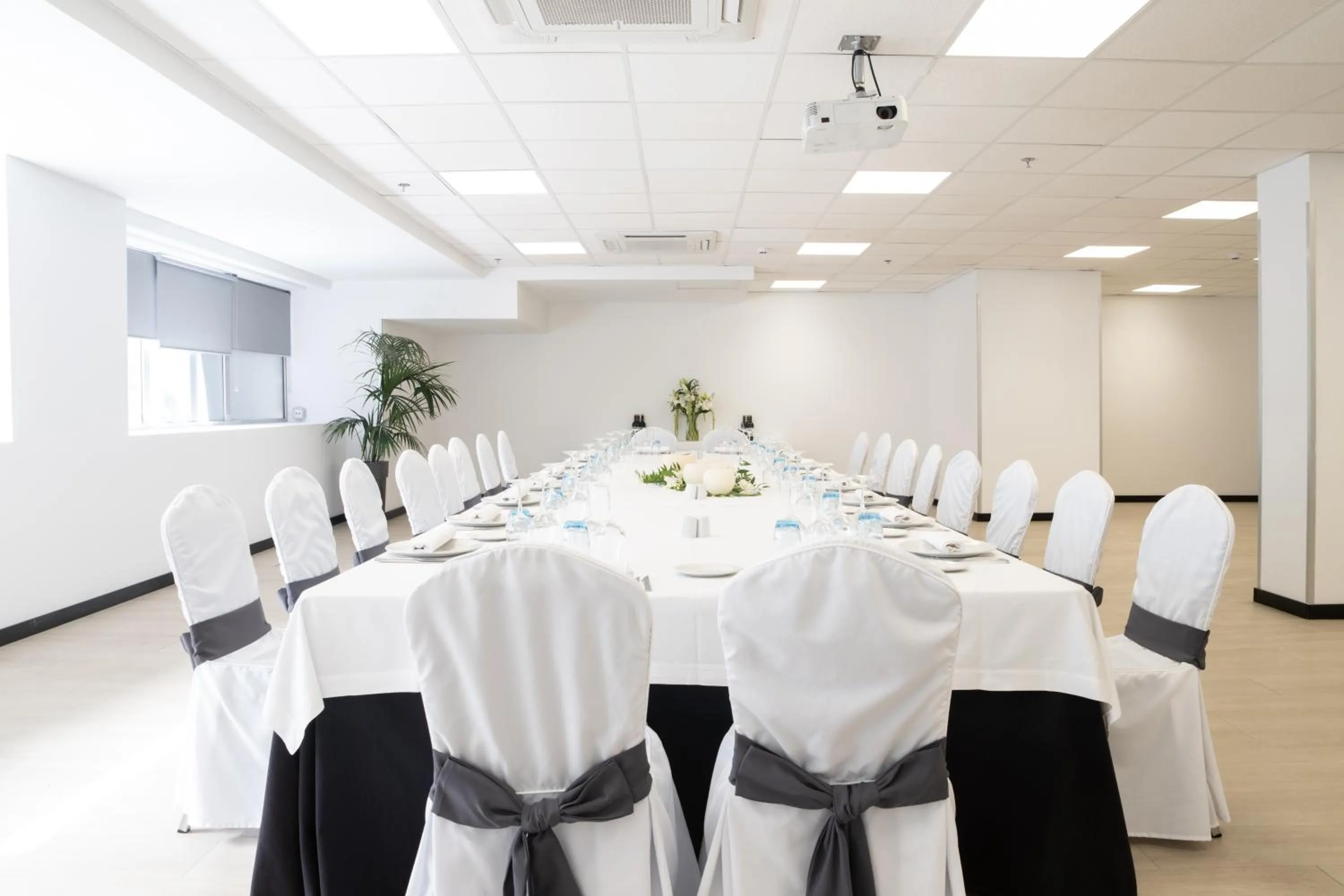 Meeting/conference room in Hotel Chamartin The One