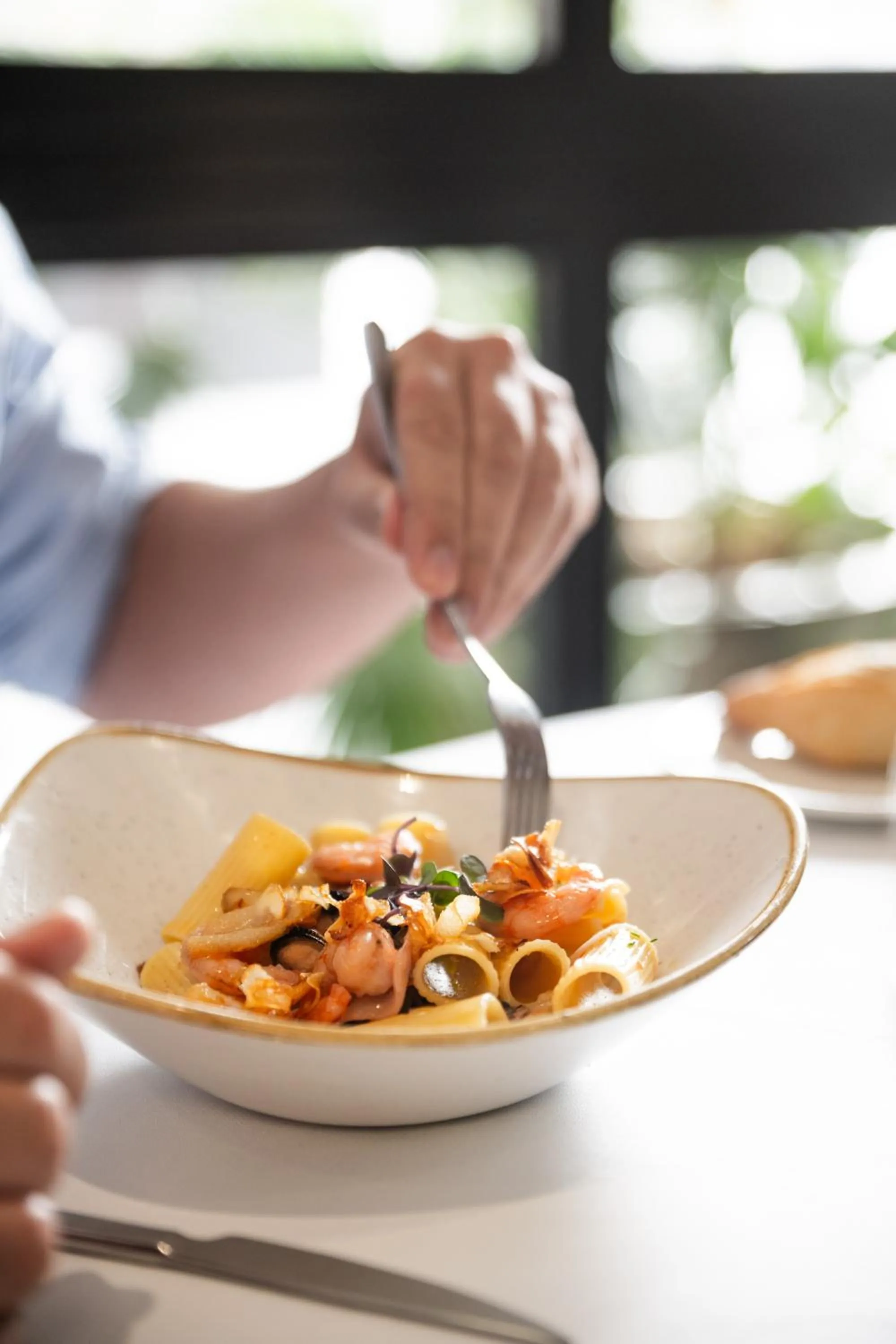 Restaurant/places to eat in Hotel Chamartin The One