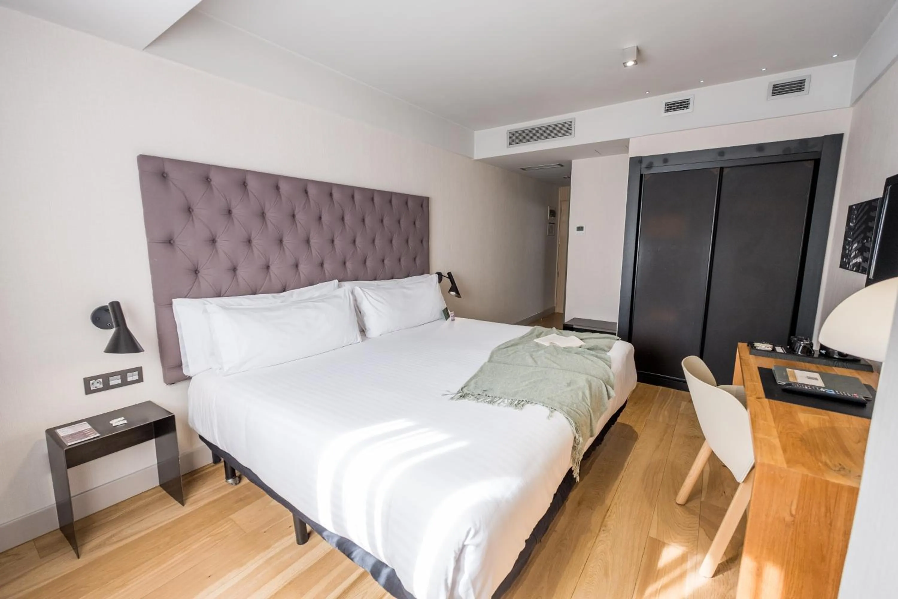 Bedroom, Bed in Zenit Abeba