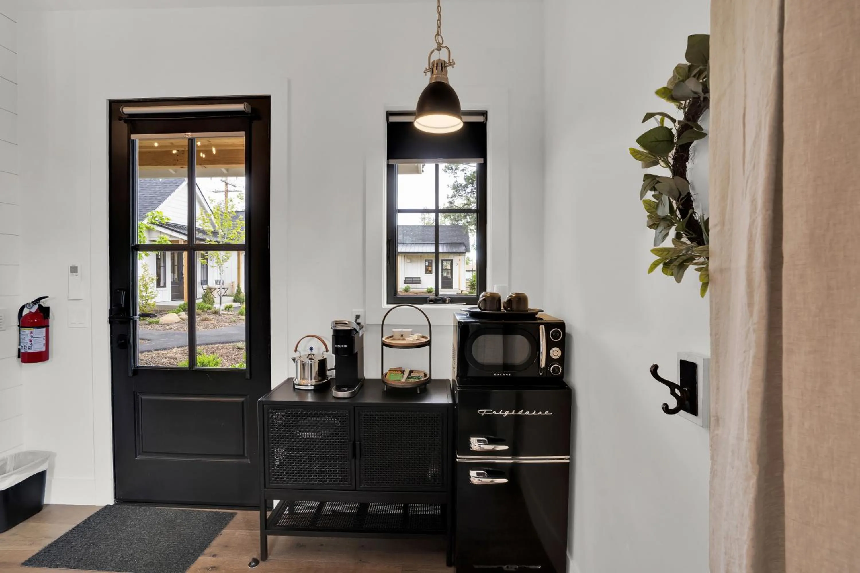 Kitchen or kitchenette in The Scout Boutique Cottages