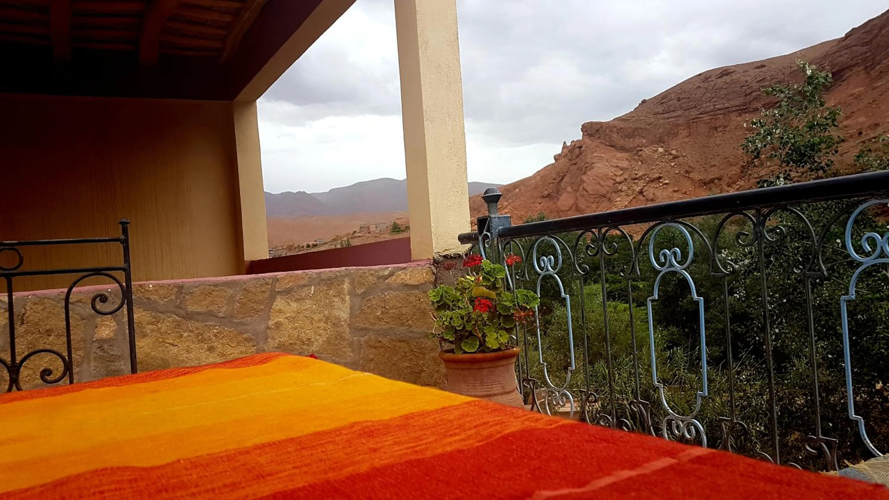 Bed in Auberge Kasbah Ait Marghad