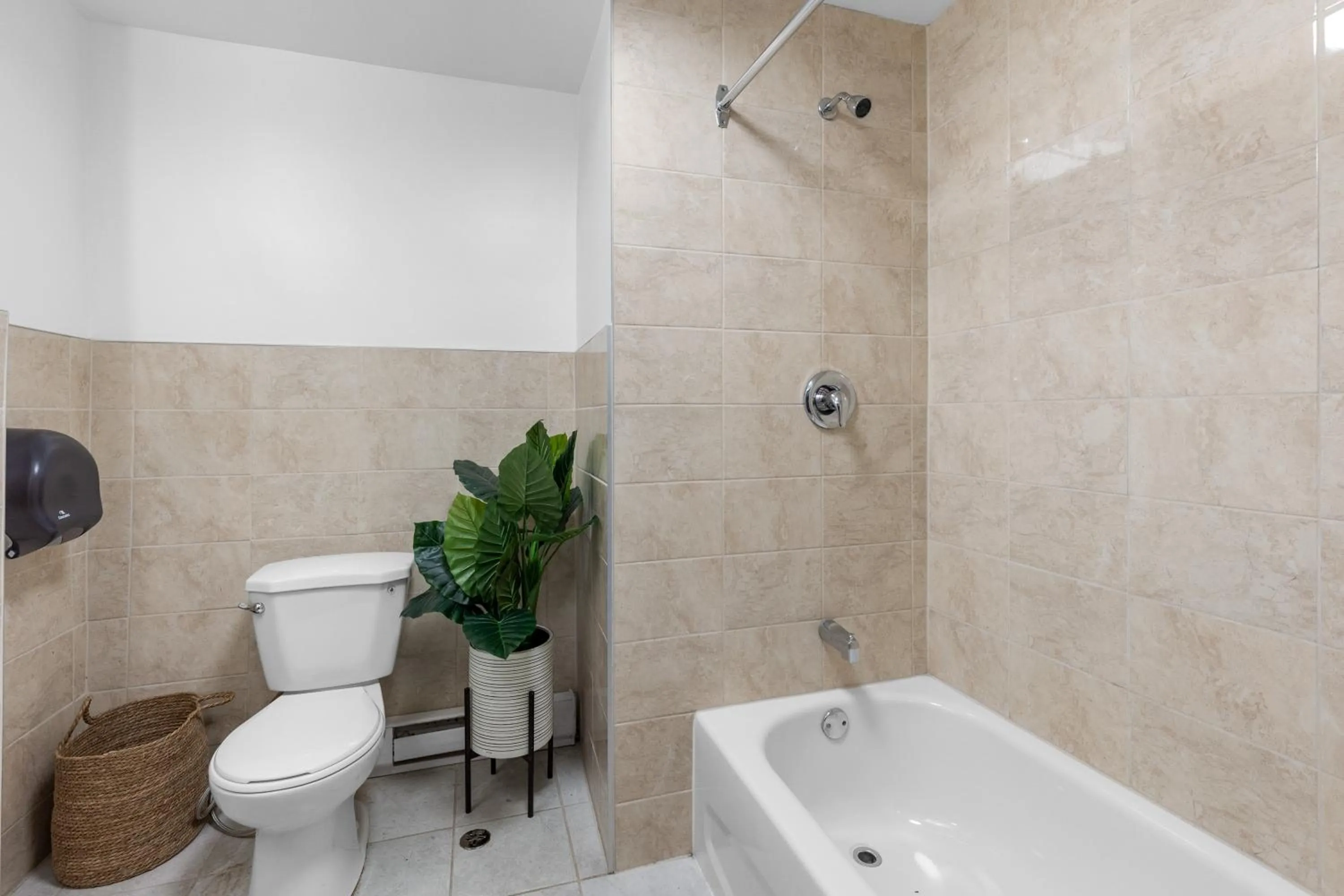 Bathroom in Le Sand & Stone Hotel