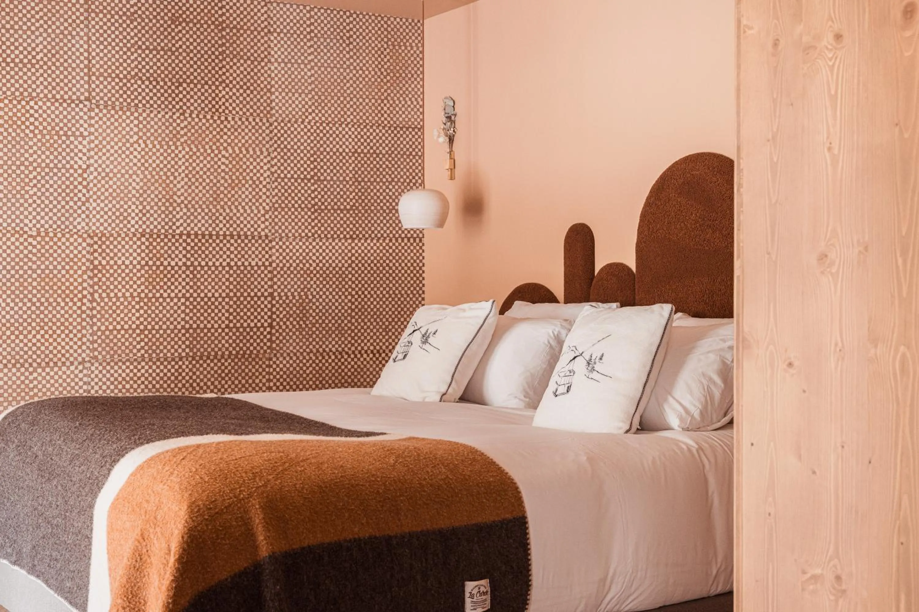 Bed in La Voie Lactée