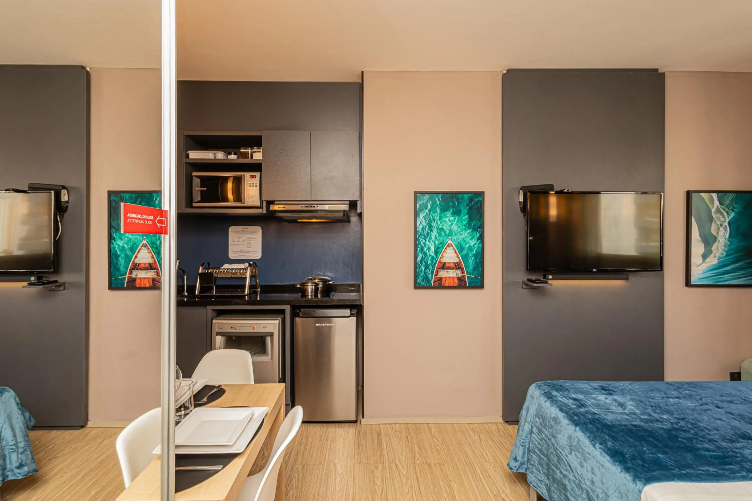 Bed in APS - Alpha Stay By Anora Spaces