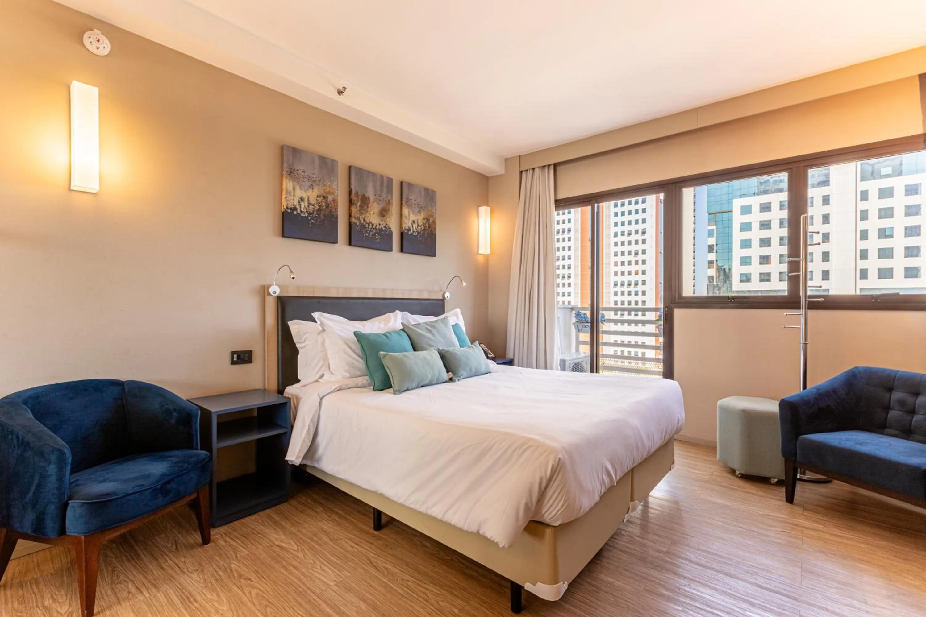 Bed in APS - Alpha Stay By Anora Spaces