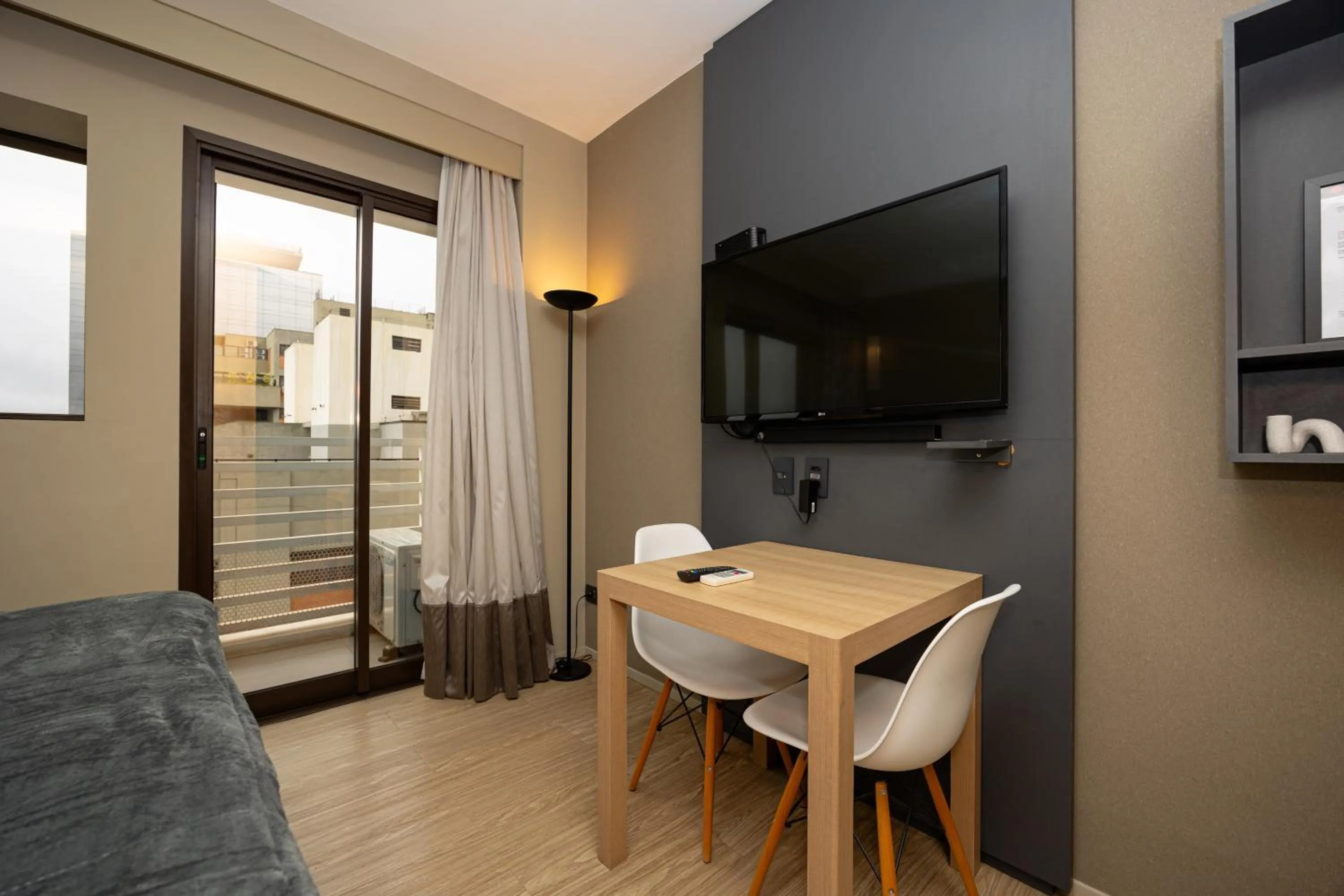 TV and multimedia in APS - Alpha Stay By Anora Spaces