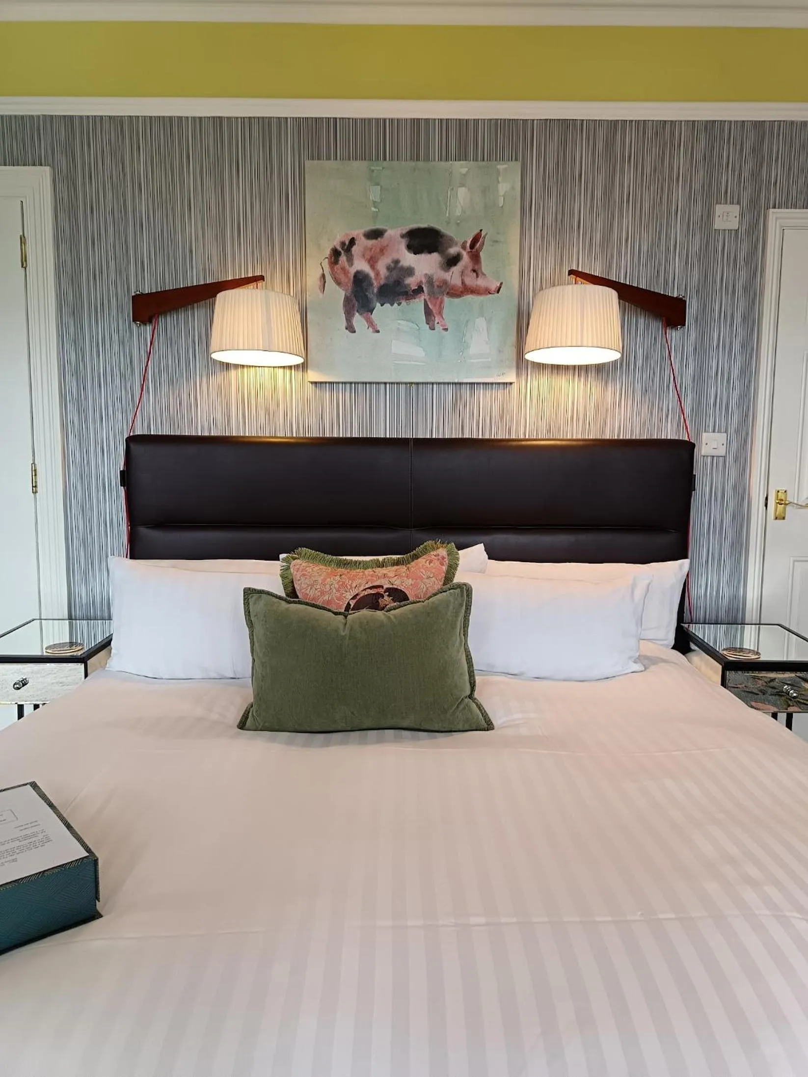 Bed in Regency Rooms