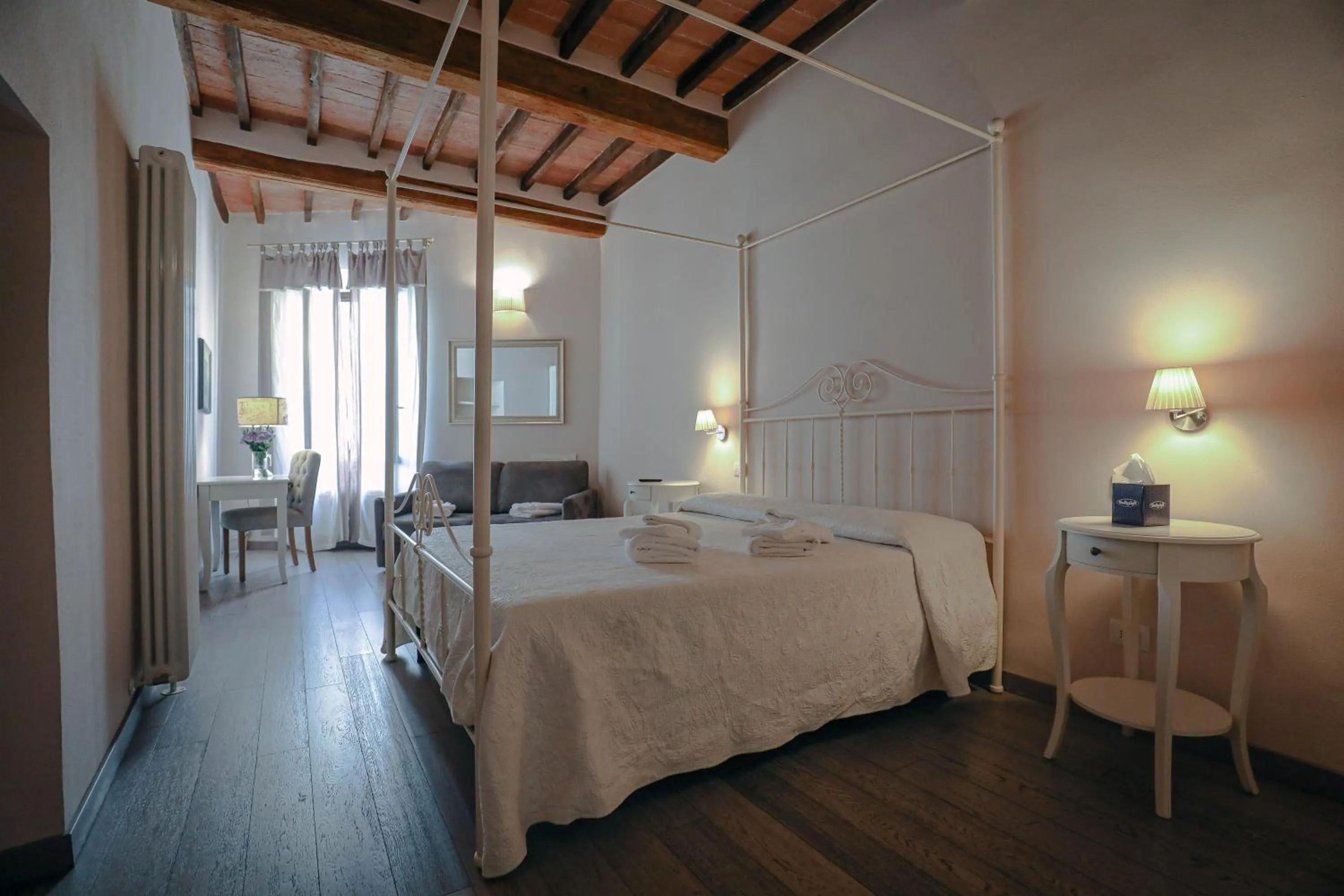 Bedroom, Bed in B&B Il Senesino