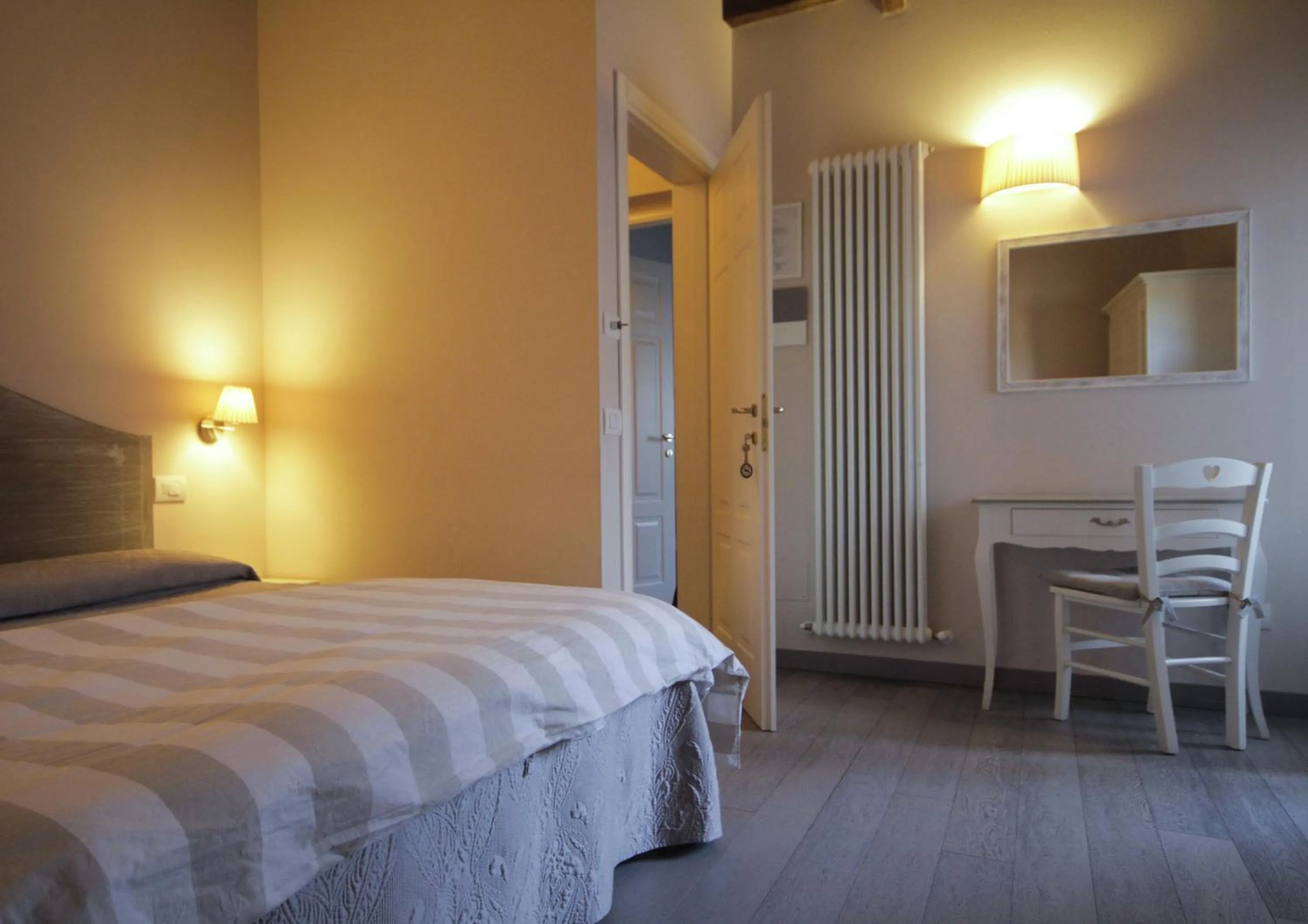 Photo of the whole room, Bed in B&B Il Senesino