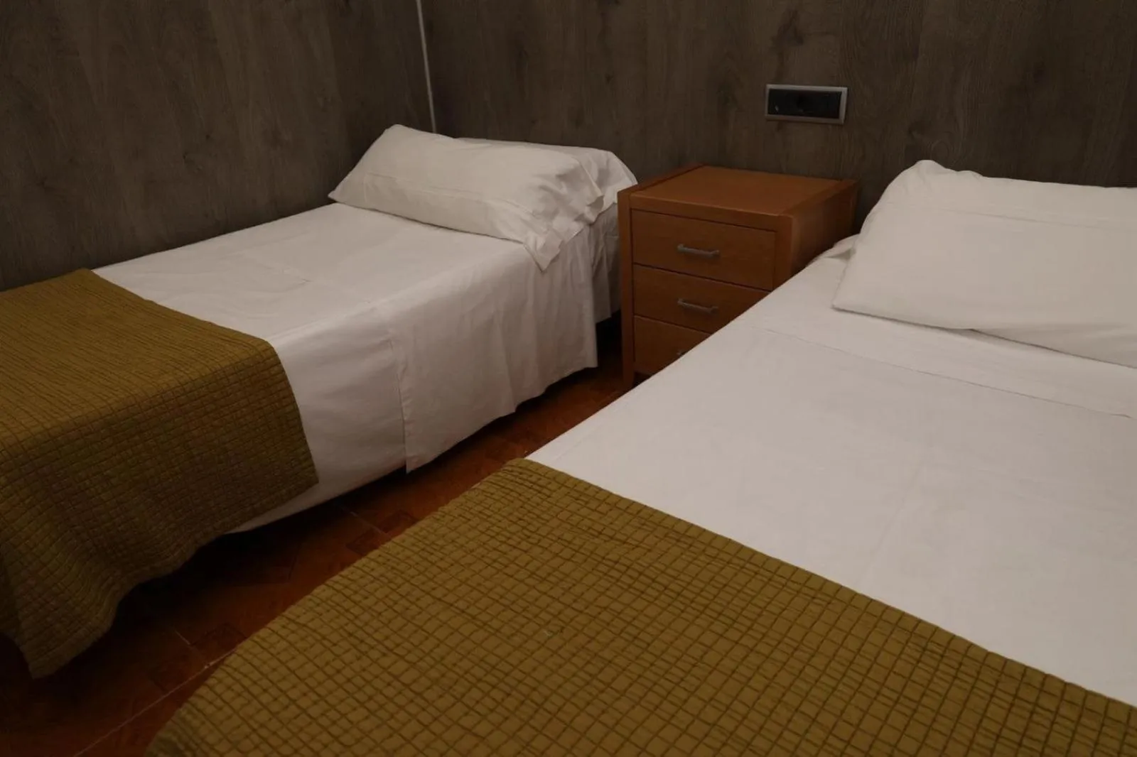 Bed in Hostal Victoria