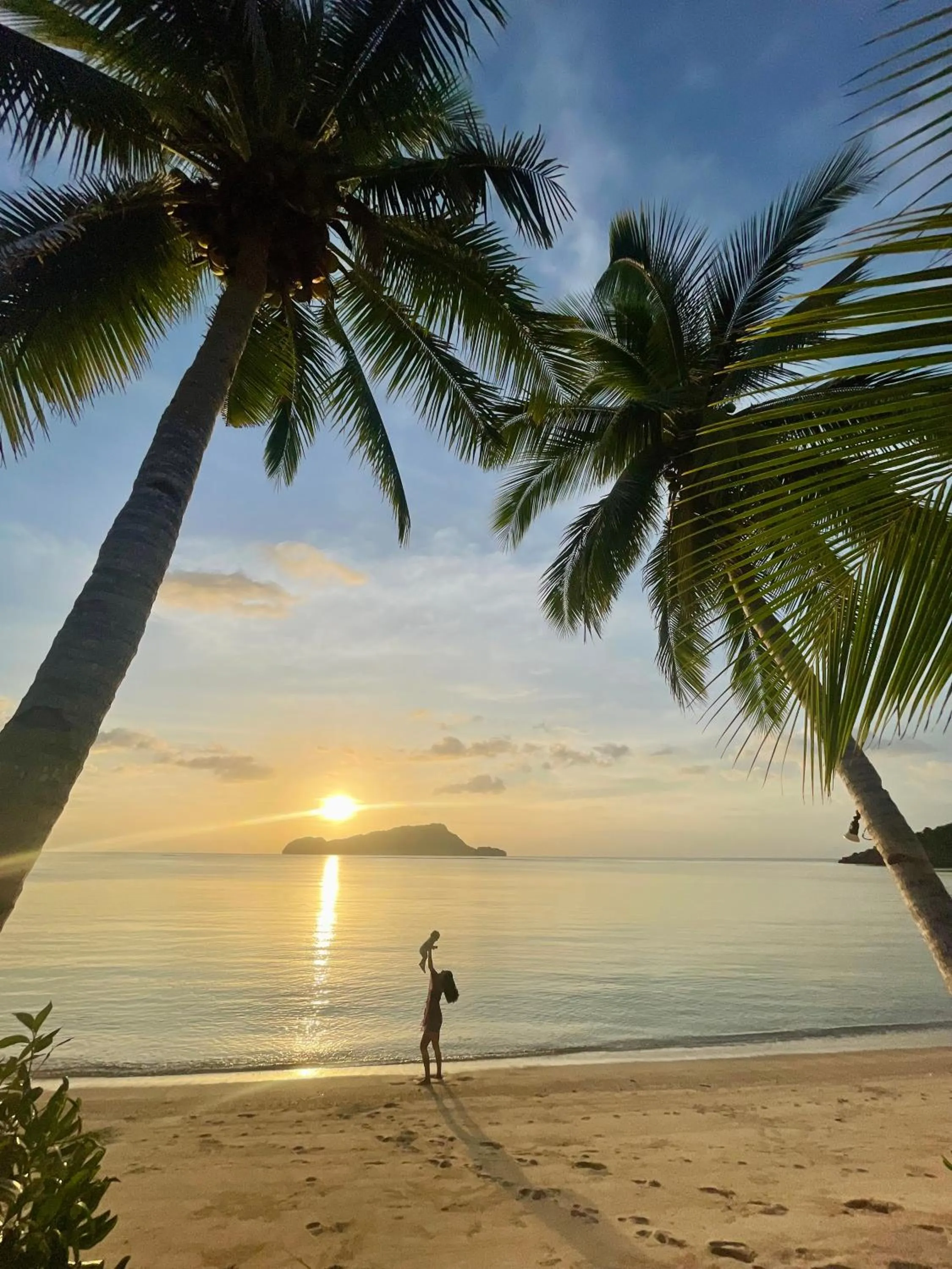 People in San Nicolas Private Beach