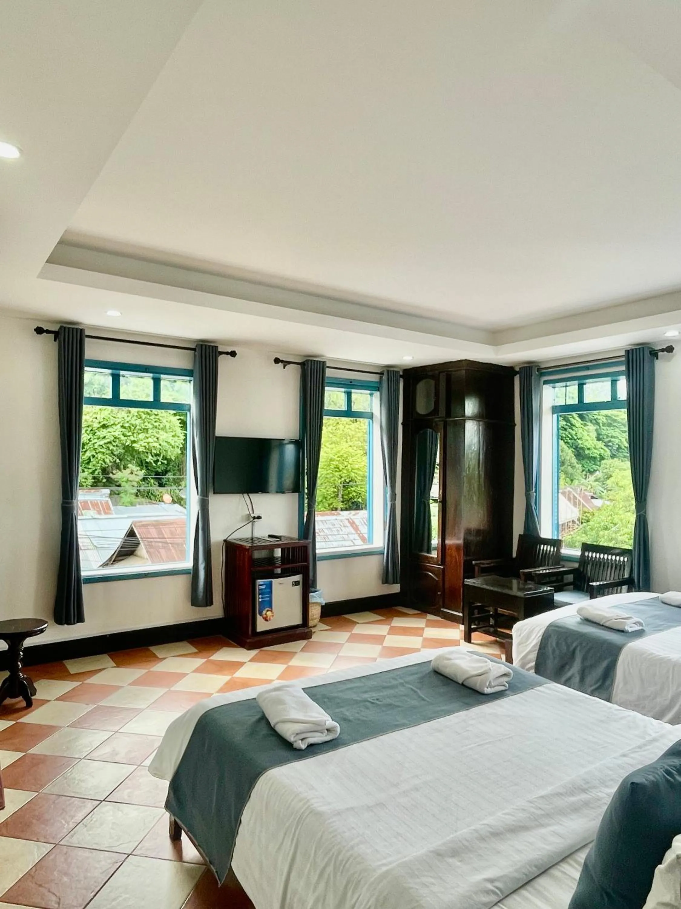 Photo of the whole room, Bed in Villa Merry Lao Ban Aphay