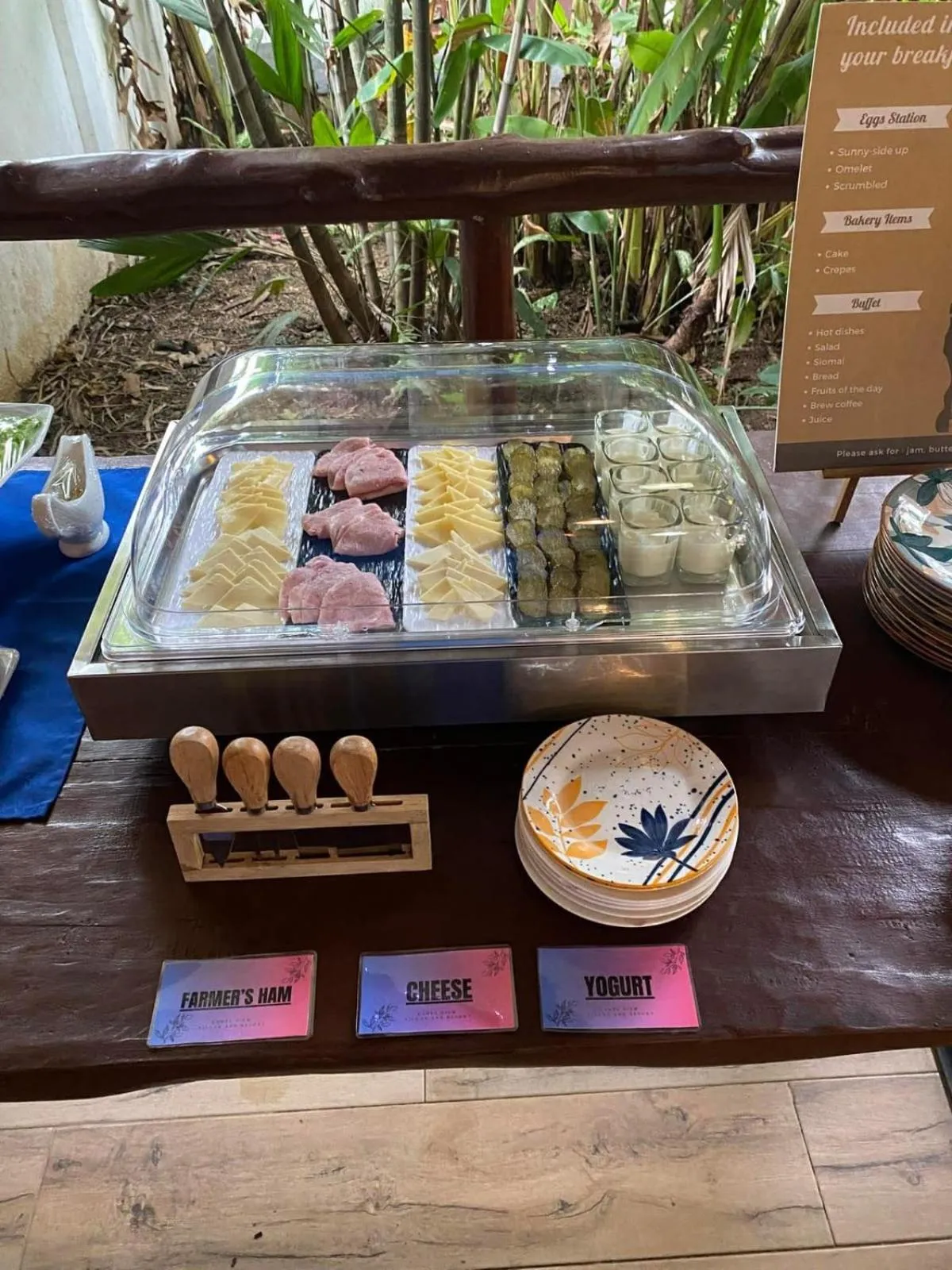 Breakfast in Carpe Diem Villas & Resort