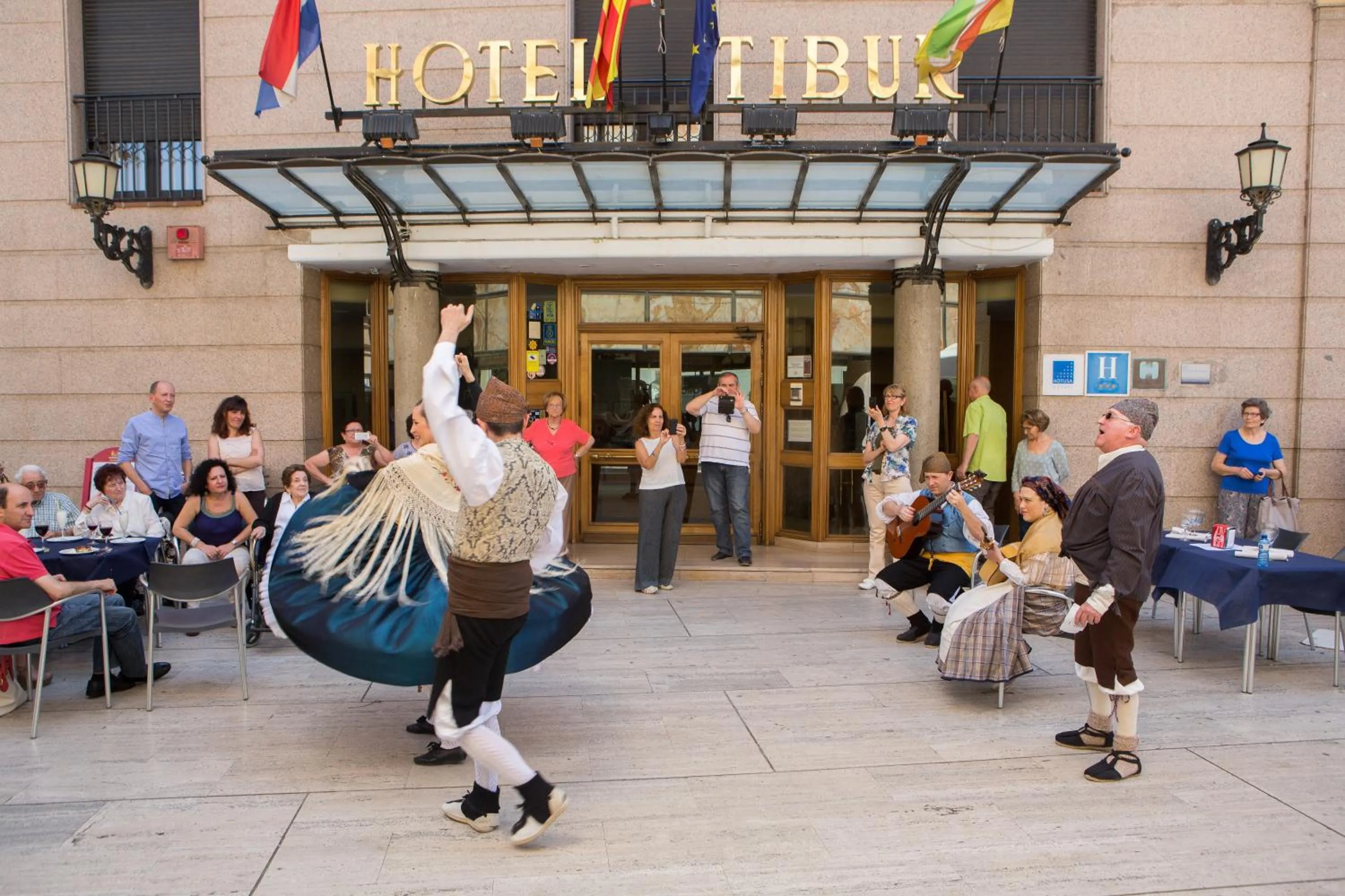 Facade/entrance in Hotel Tibur