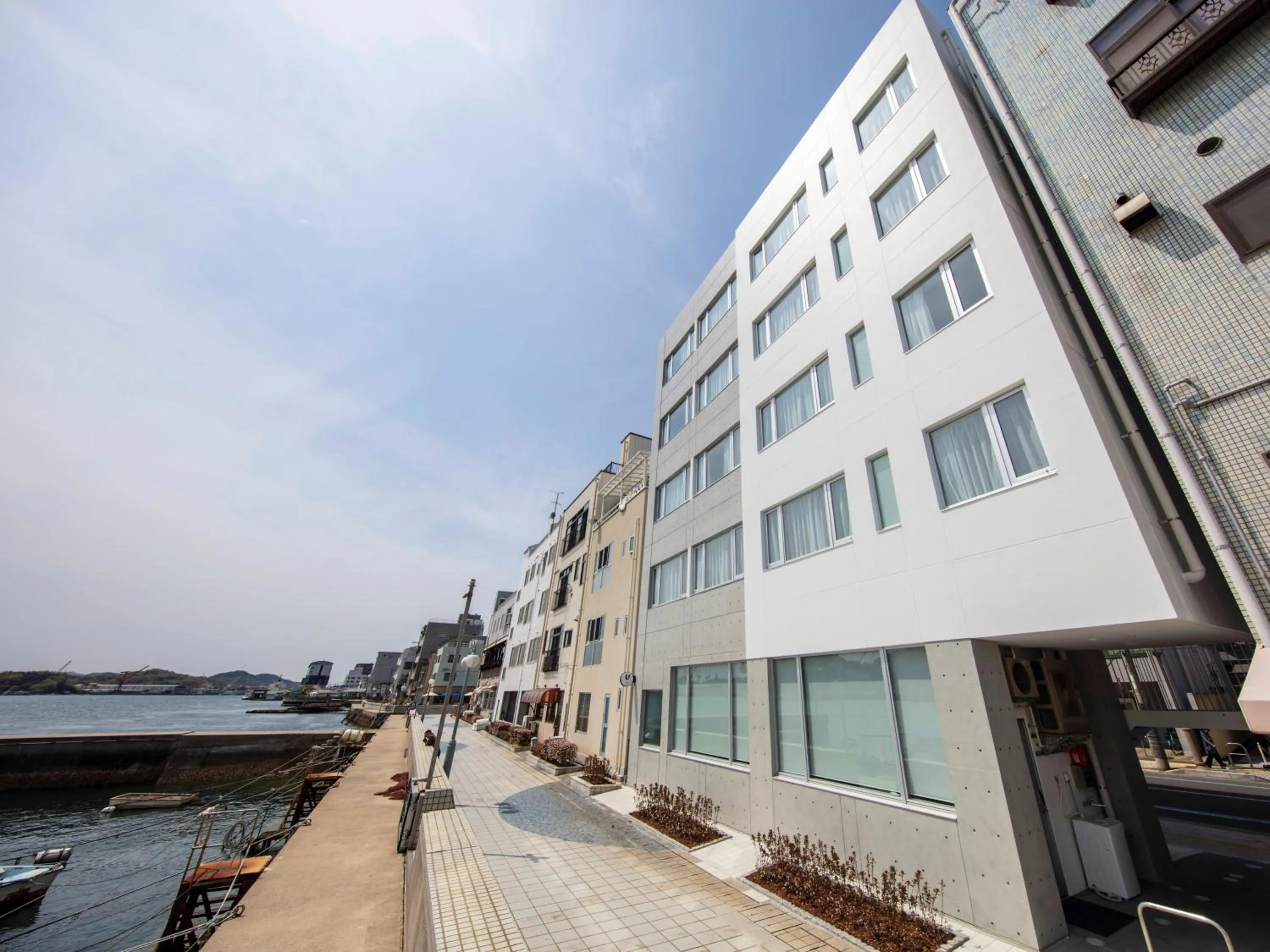 Property building in urashima INN - GANGI -