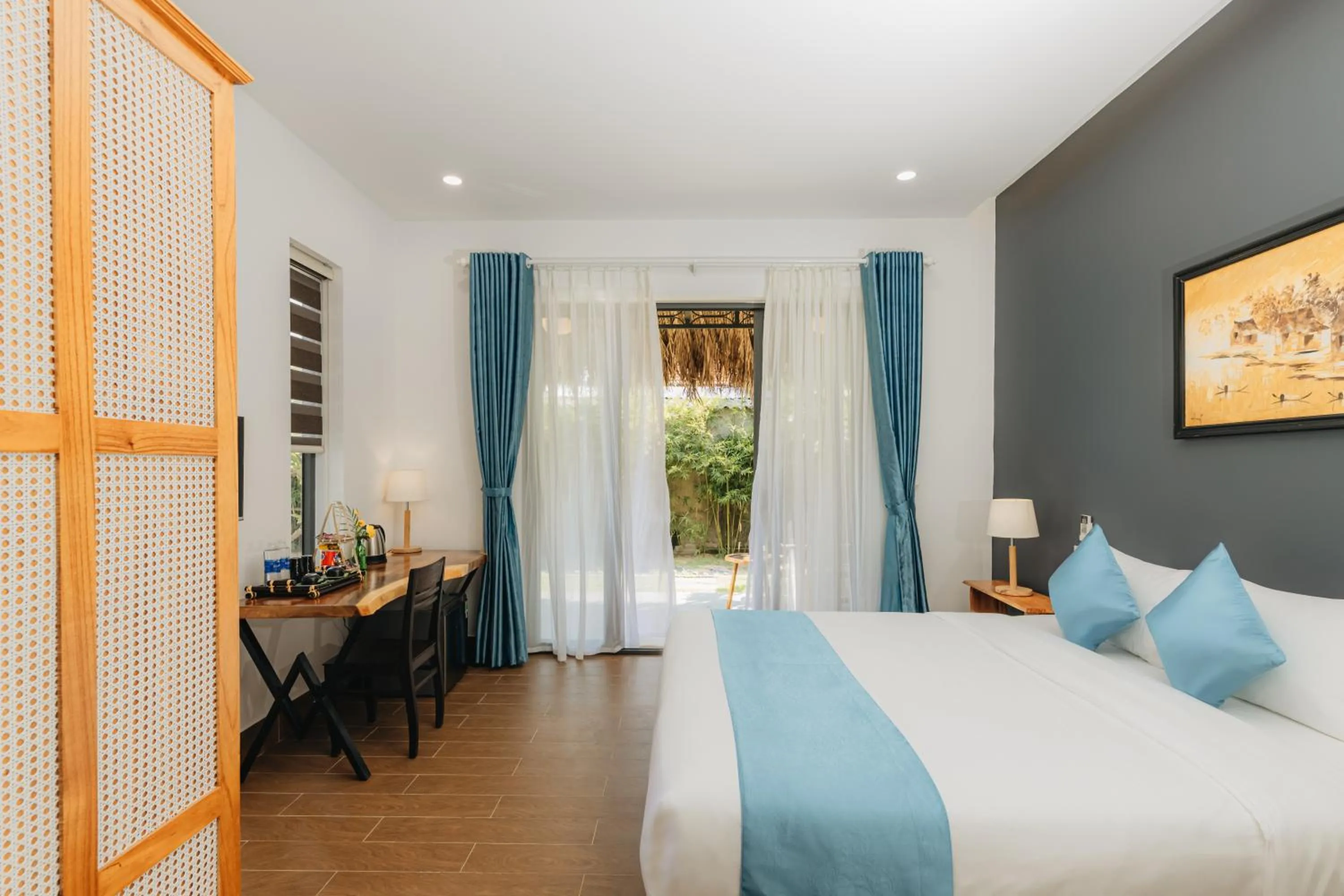 Bed in Ngoc An Bang Villa