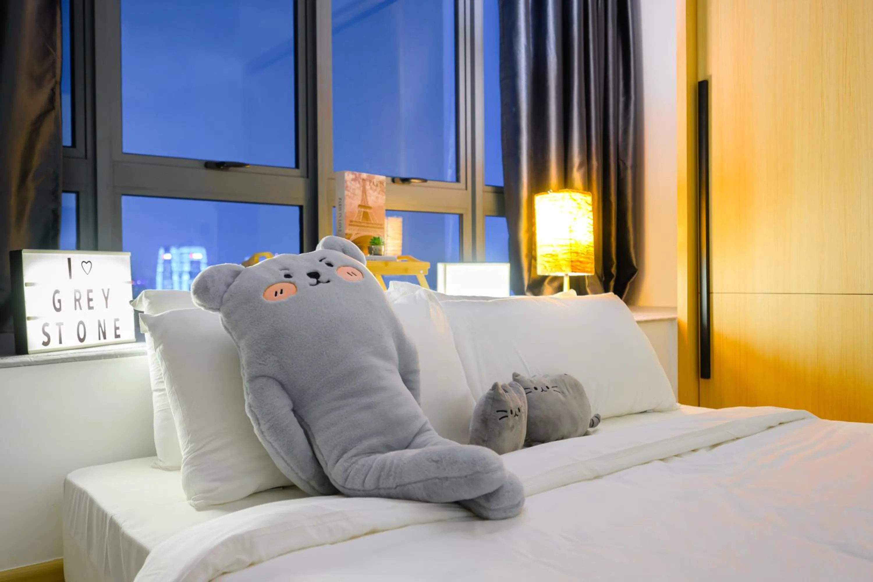 Bed in Greystone Colony KLCC