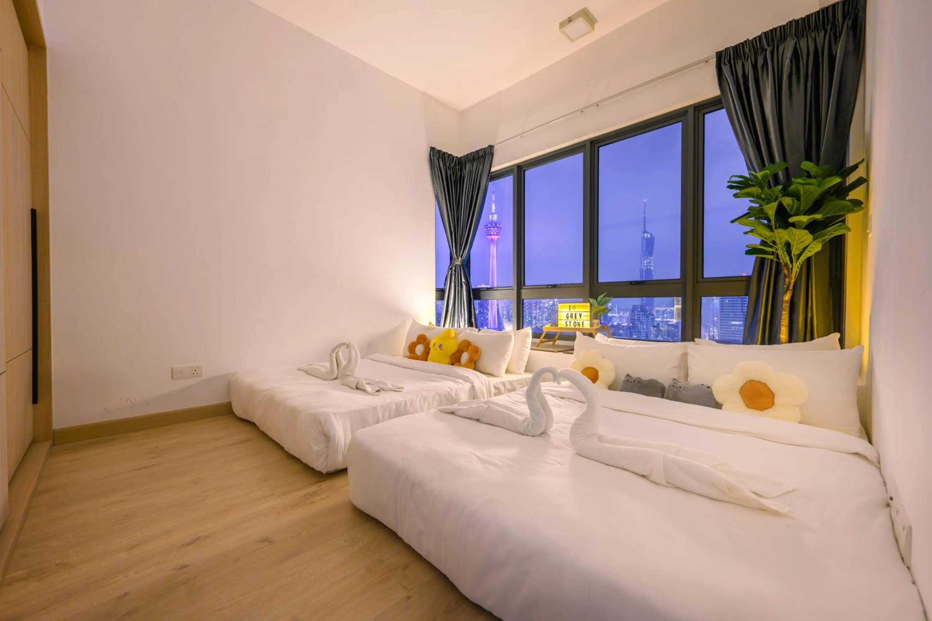 View (from property/room), Bed in Greystone Colony KLCC