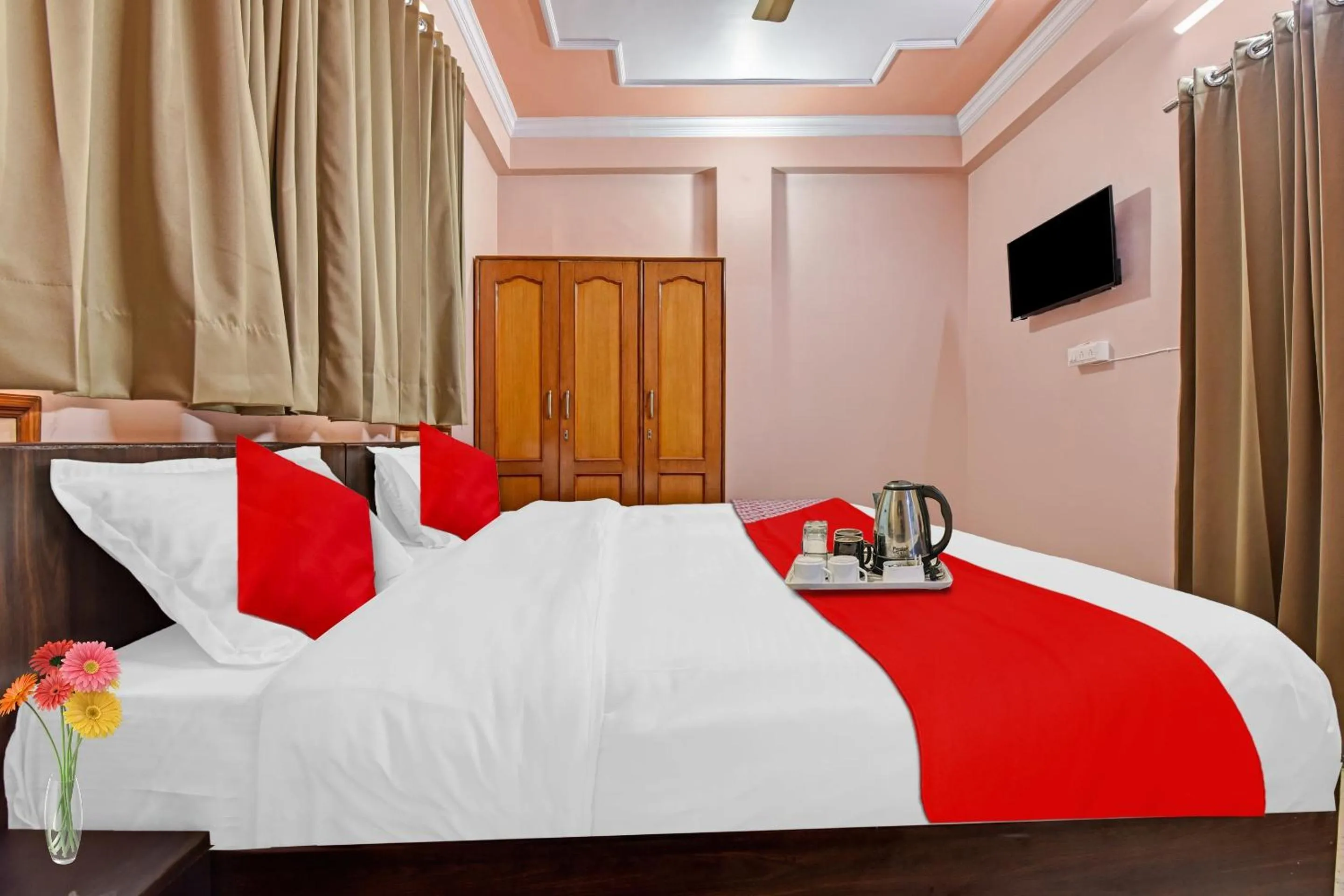 Bedroom in Hotel O Regal Stay