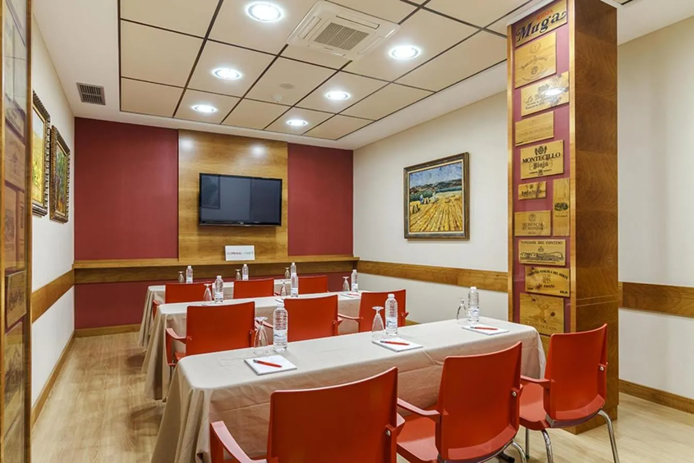 Meeting/conference room in Hotel Condes de Haro