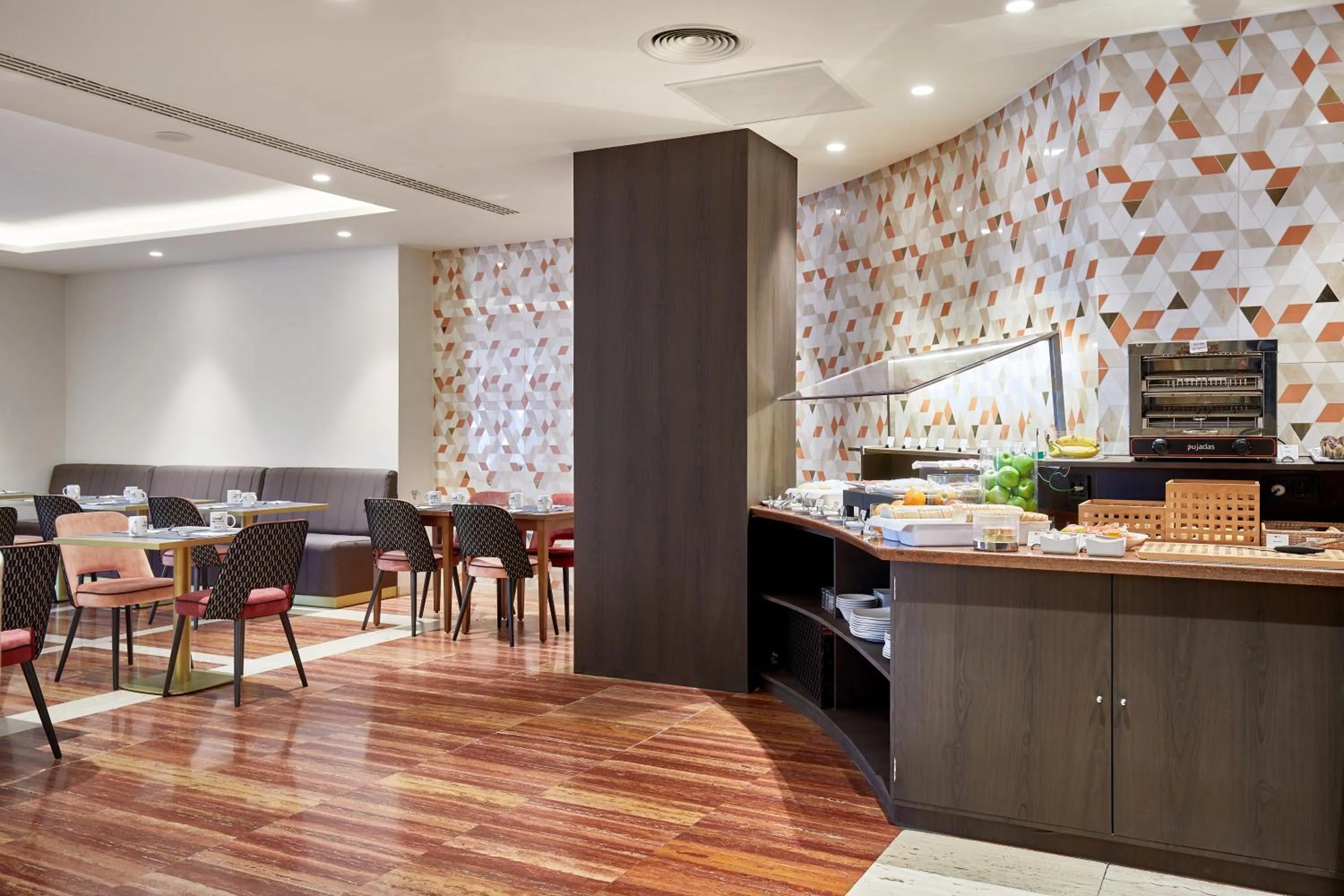 Breakfast in Exe Mitre