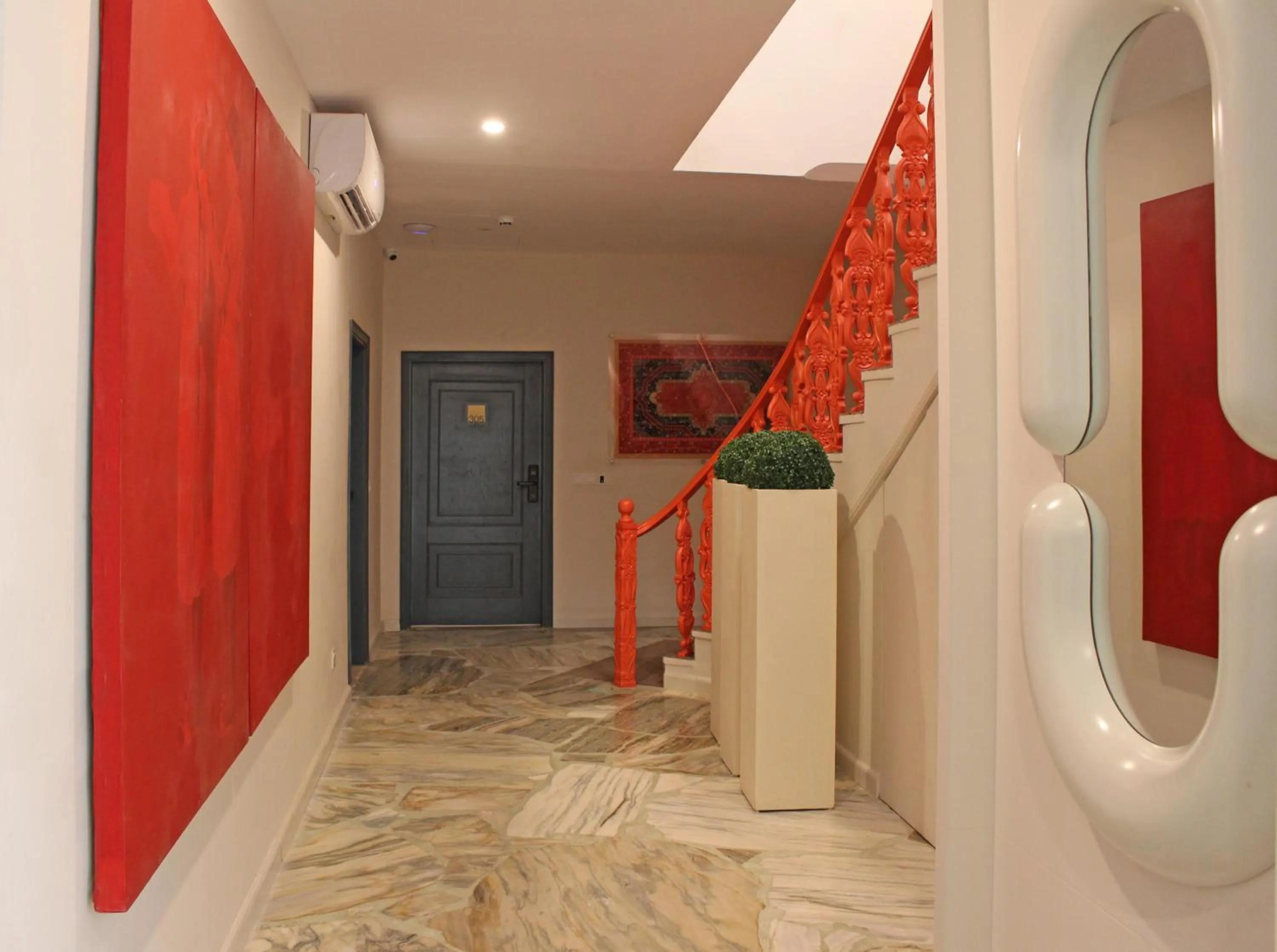 Lobby or reception in Ambiance Boutique Art Hotel Karachi
