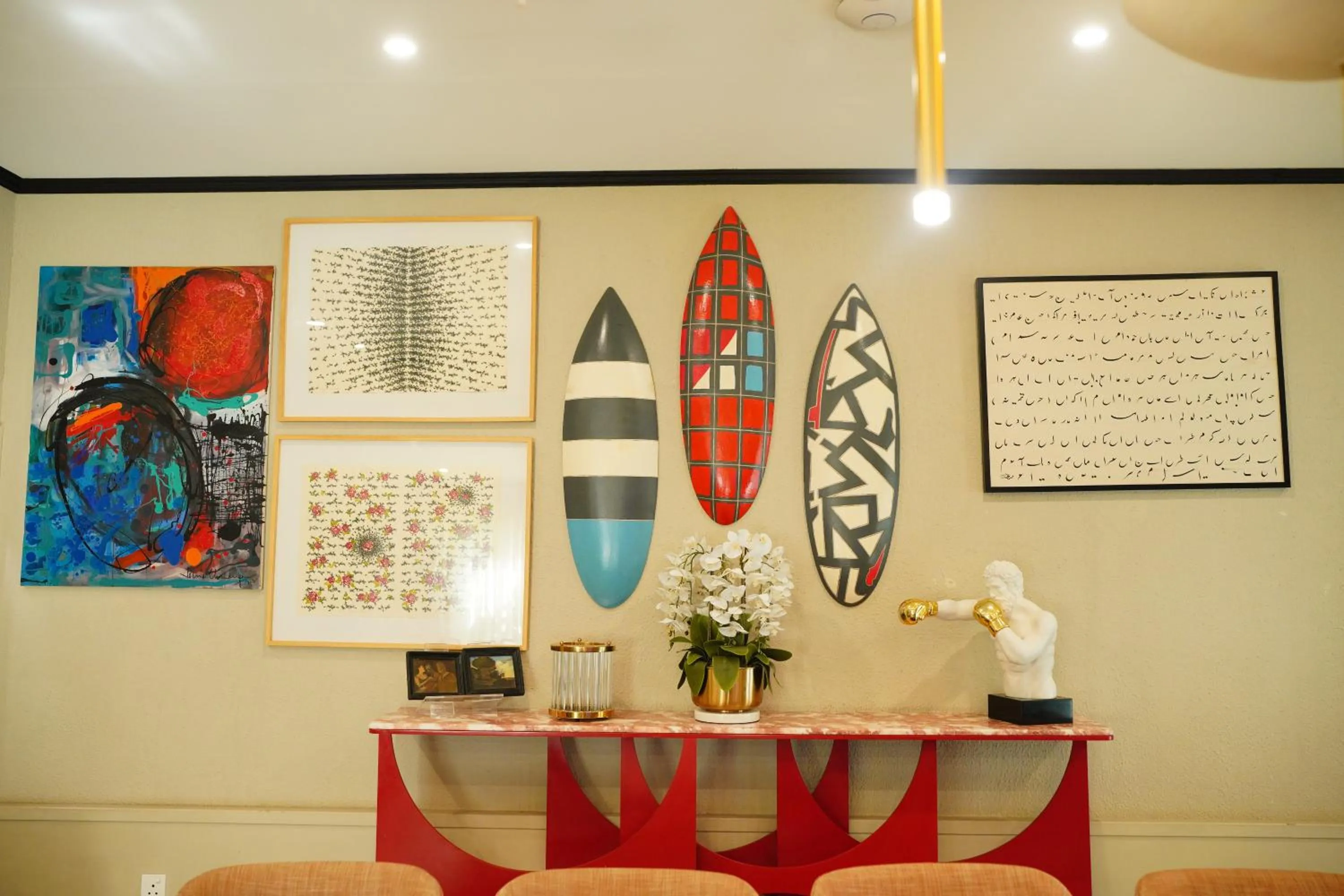 Meeting/conference room in Ambiance Boutique Art Hotel Karachi