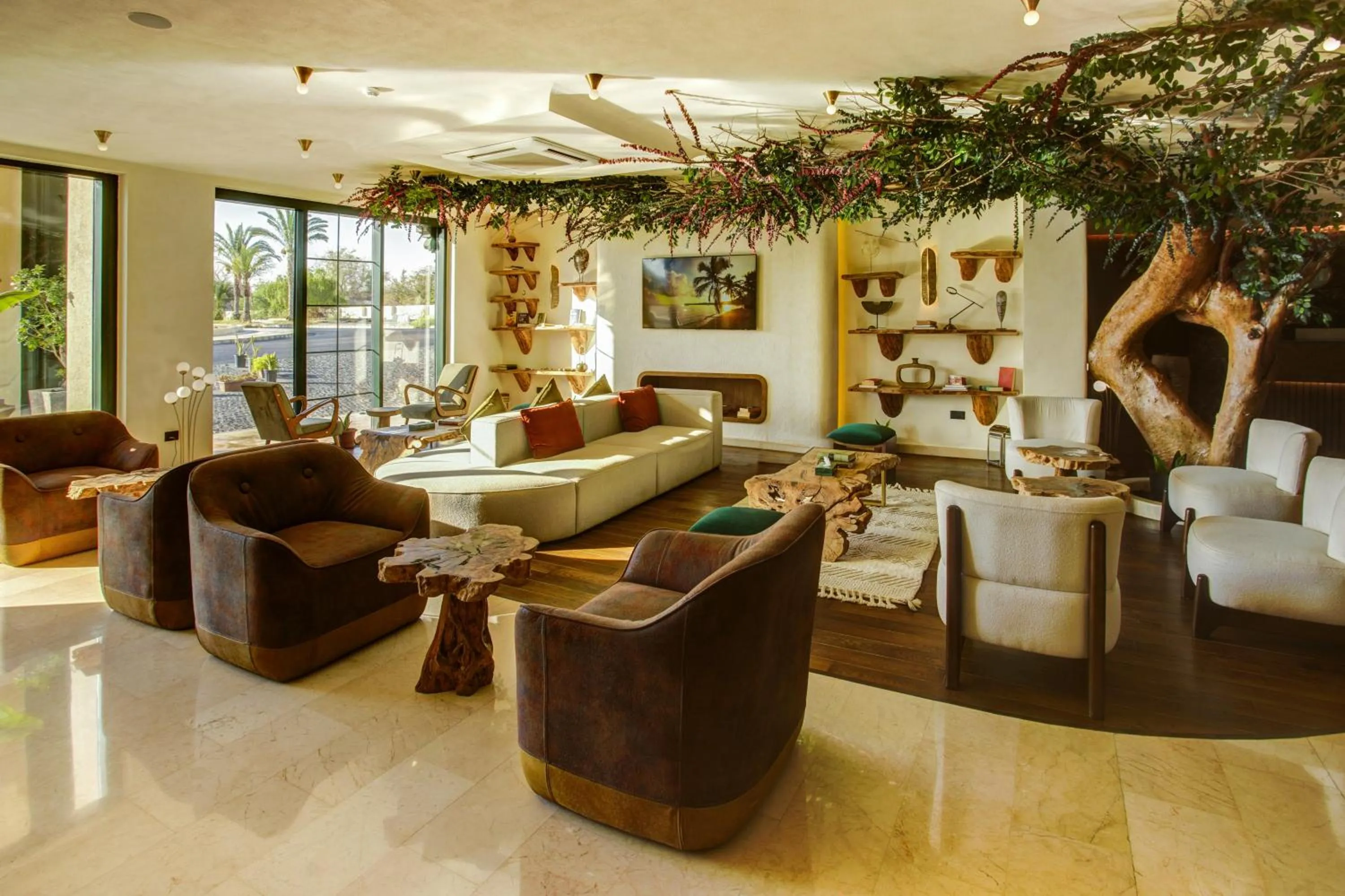 Lobby or reception in Bratus Hotel