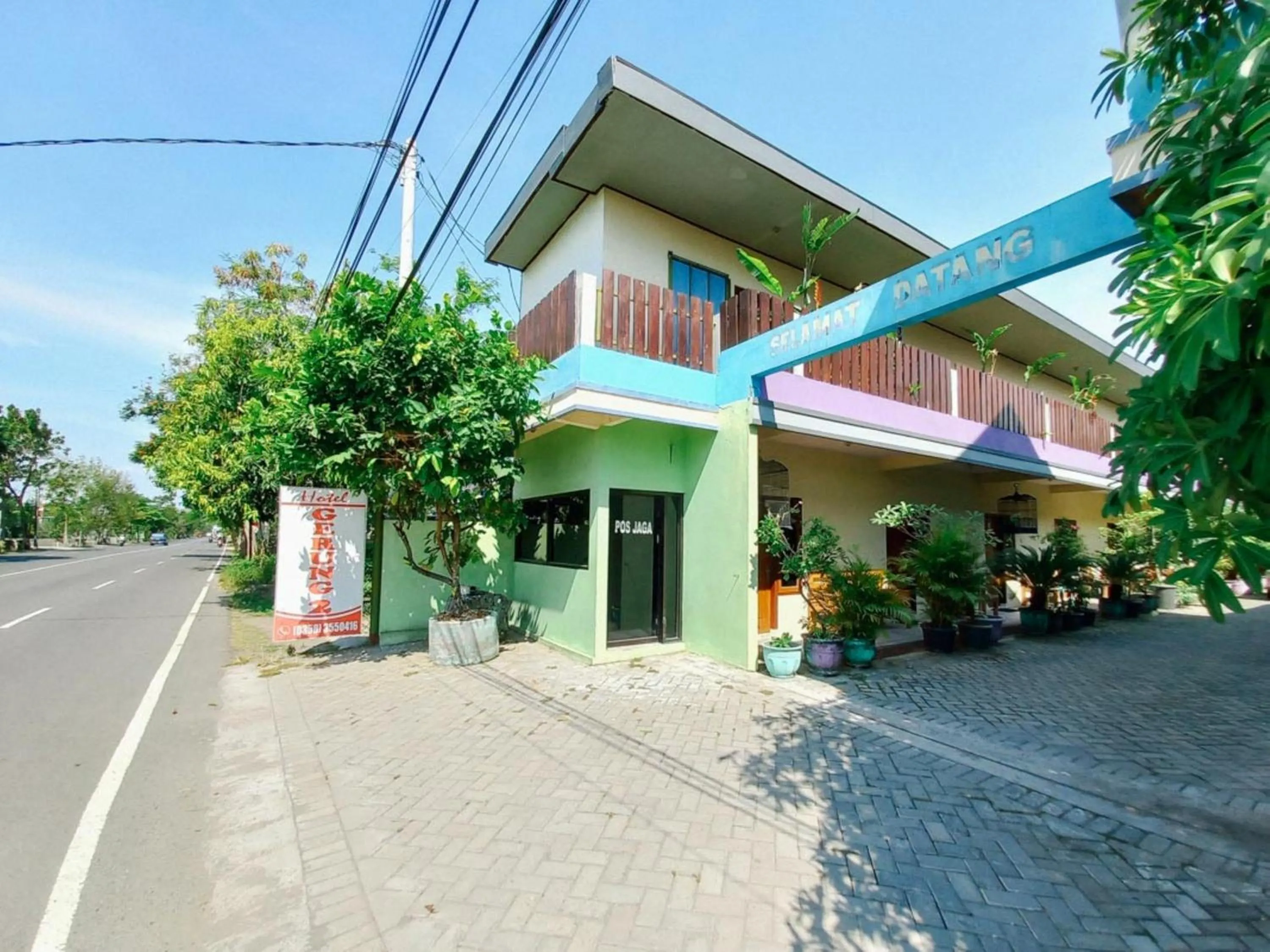 Property building in Hotel Gerung 2 near Luwes Mall Nganjuk Mitra RedDoorz