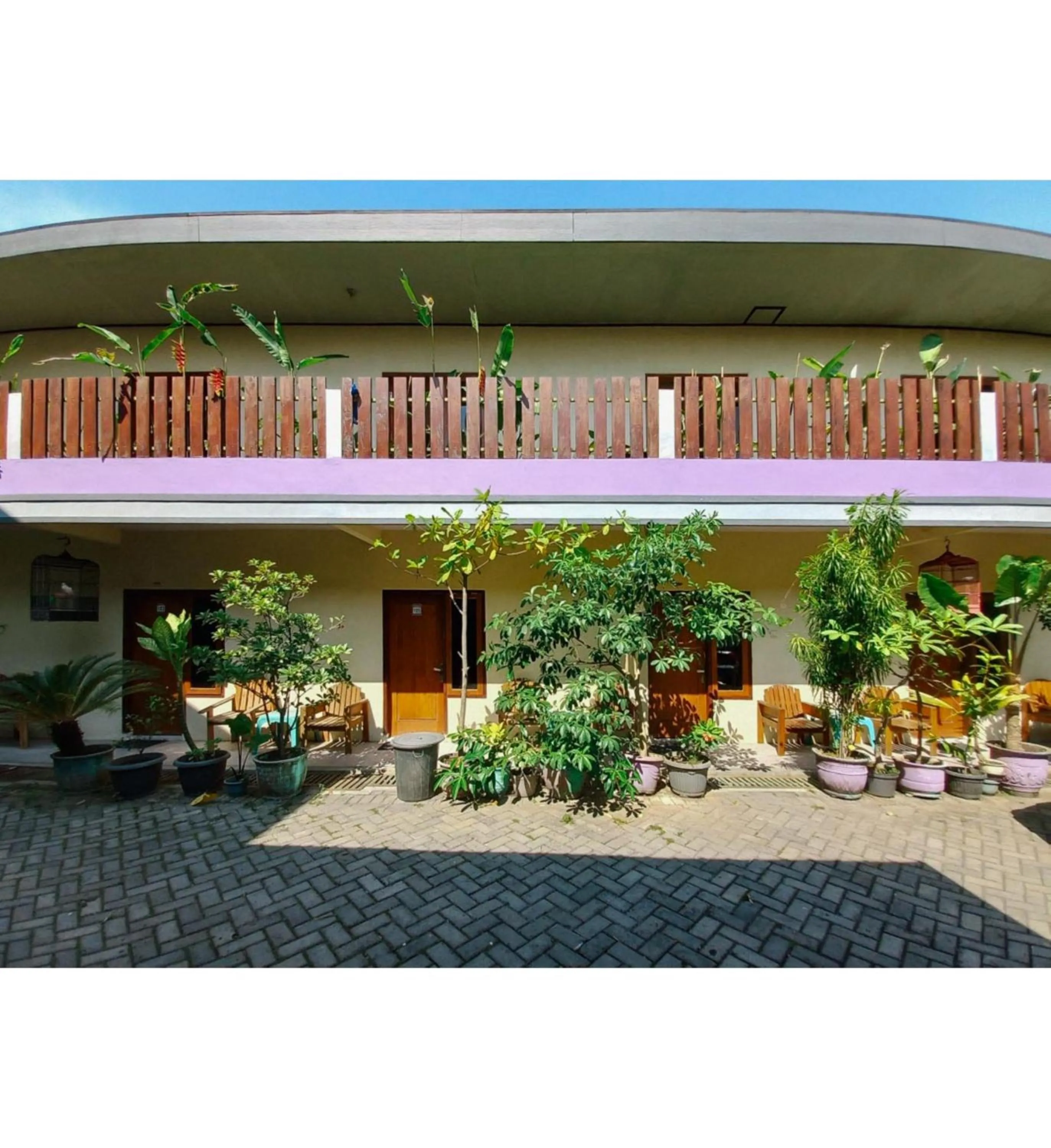 Property building in Hotel Gerung 2 near Luwes Mall Nganjuk Mitra RedDoorz