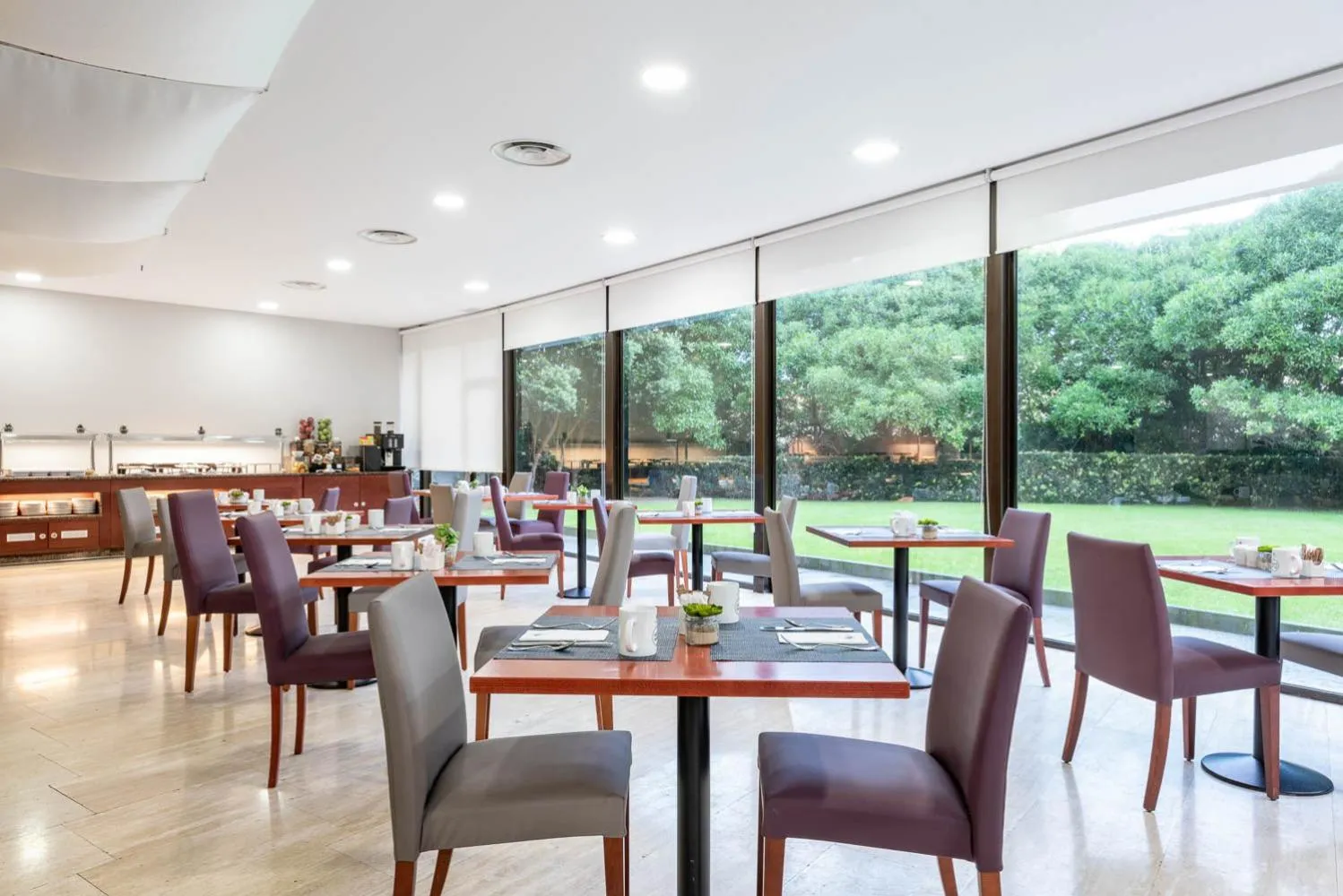 Restaurant/places to eat in Eurostars Ciudad de La Coruña