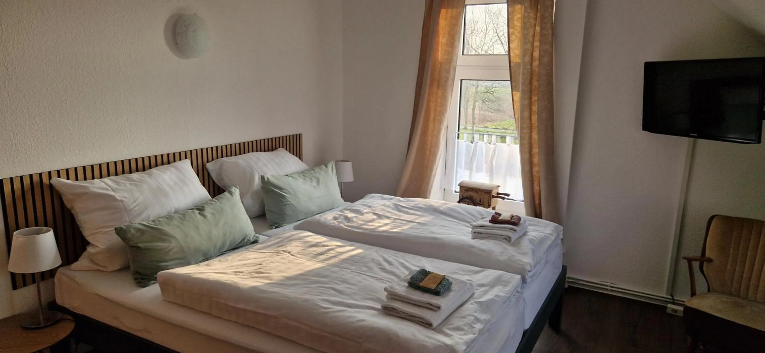 Bed in Pension Altes Zollhaus